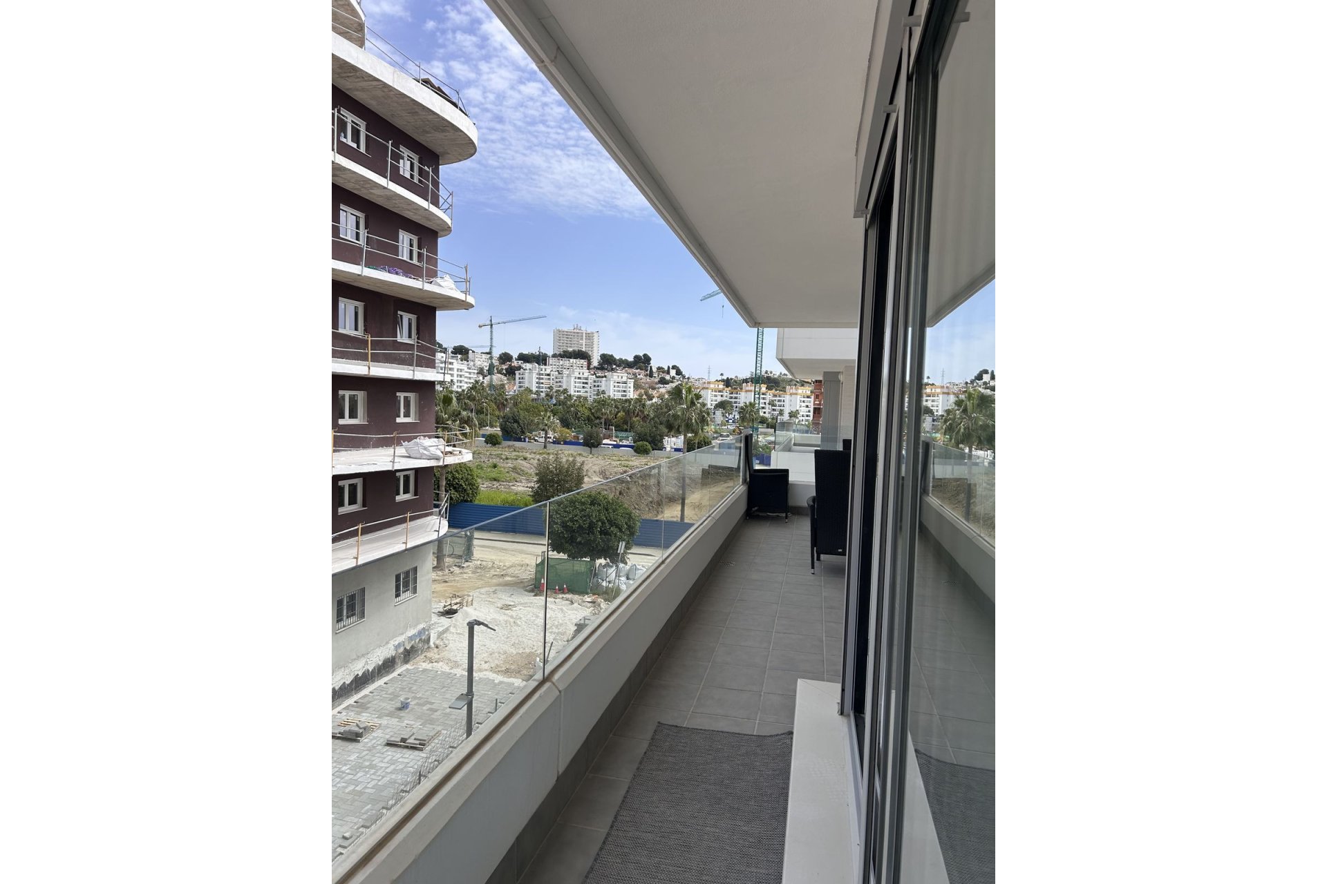 Resale - Apartment - Middle Floor Apartment - Marbella - Nueva Andalucia