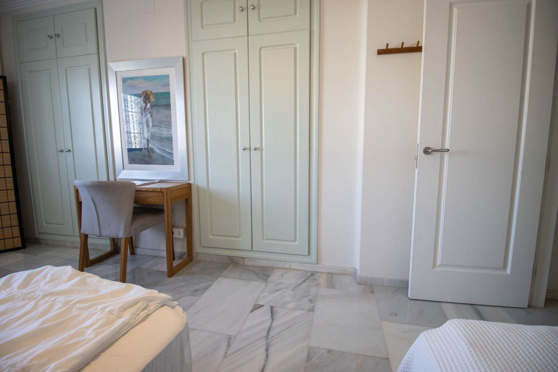 Resale - Apartment - Middle Floor Apartment - Marbella - Nueva Andalucia