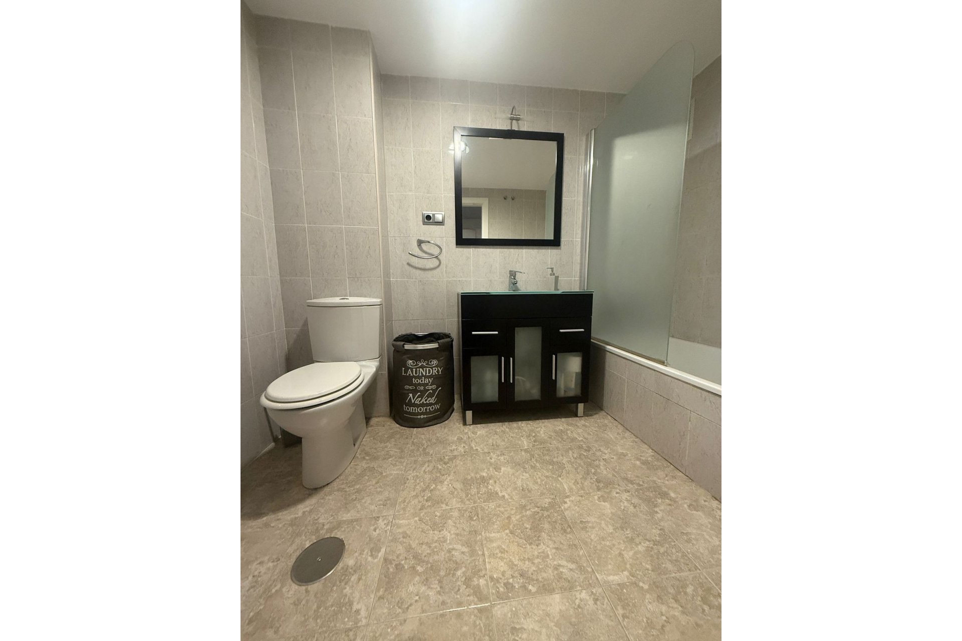 Resale - Apartment - Middle Floor Apartment - Marbella - Nueva Andalucia