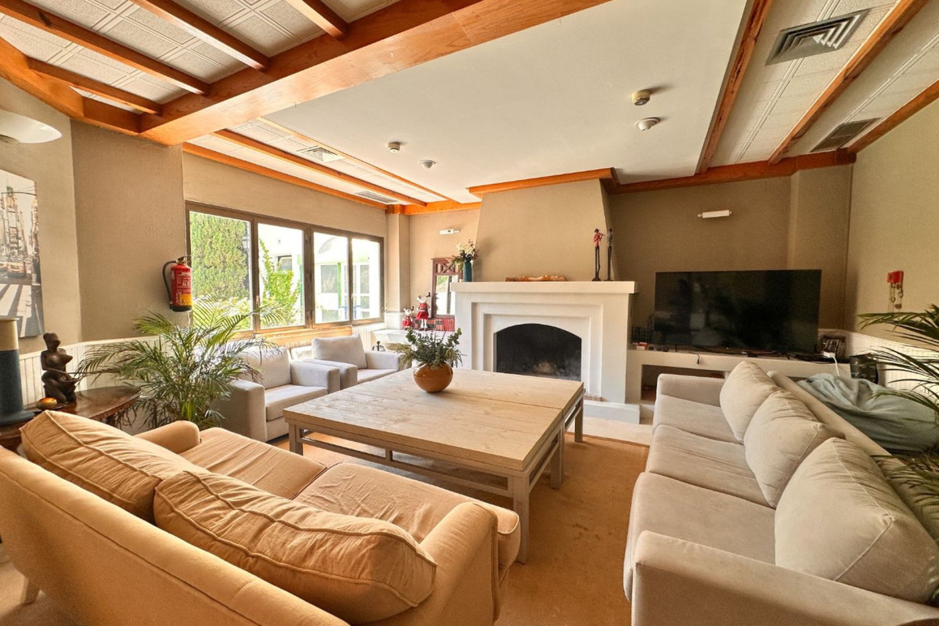 Resale - Apartment - Middle Floor Apartment - Marbella - Nueva Andalucia