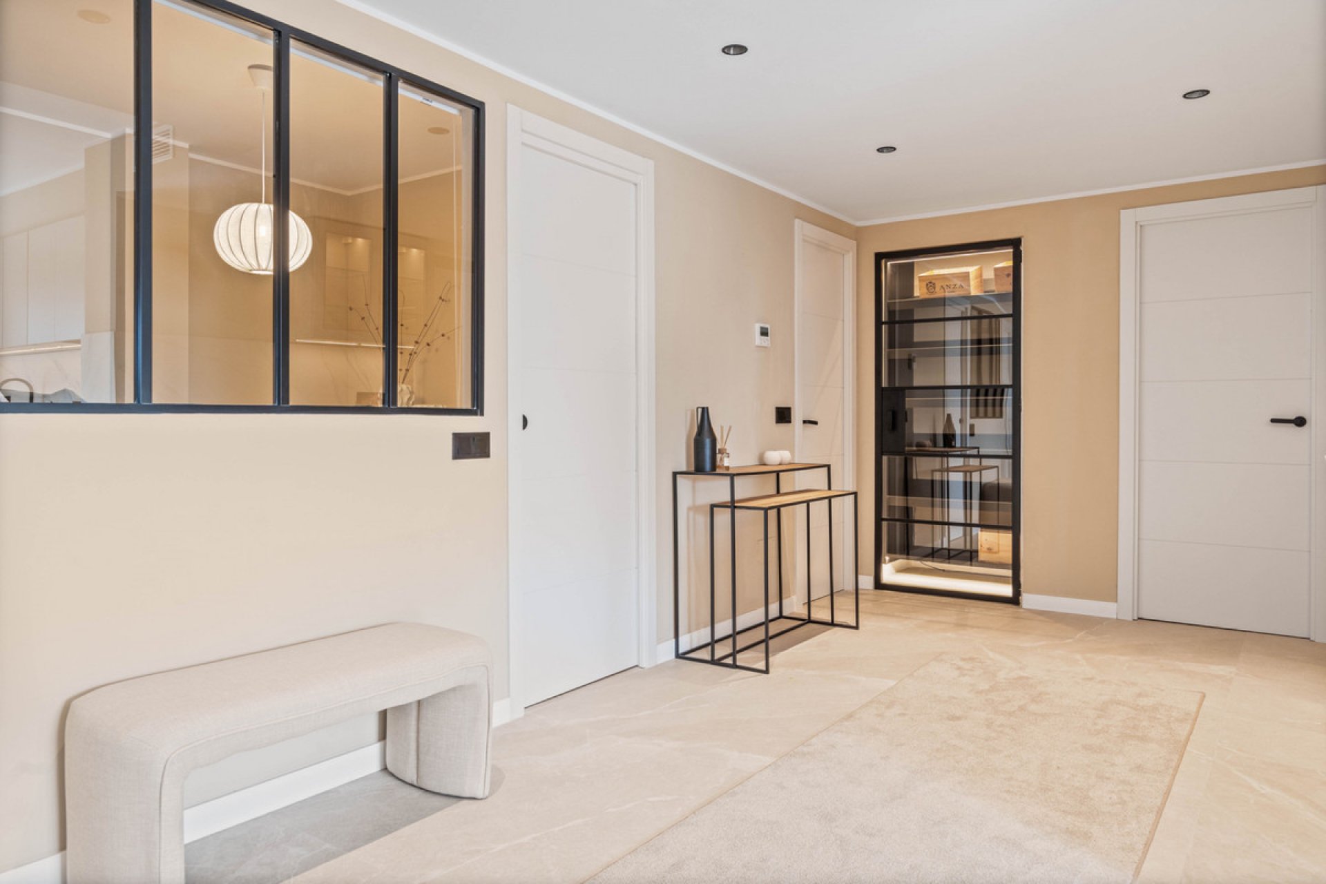 Resale - Apartment - Middle Floor Apartment - Marbella - Nueva Andalucia