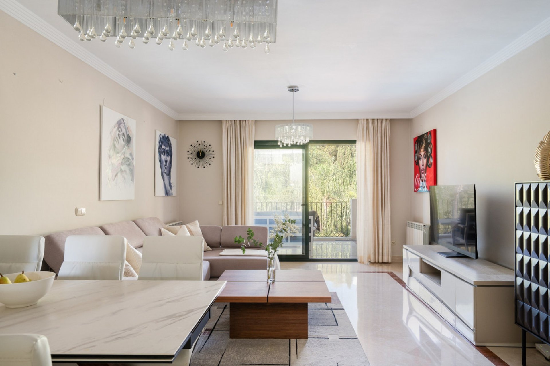Resale - Apartment - Middle Floor Apartment - Marbella - Nueva Andalucia