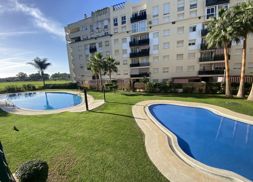 Resale - Apartment - Middle Floor Apartment - Marbella - Nueva Andalucia