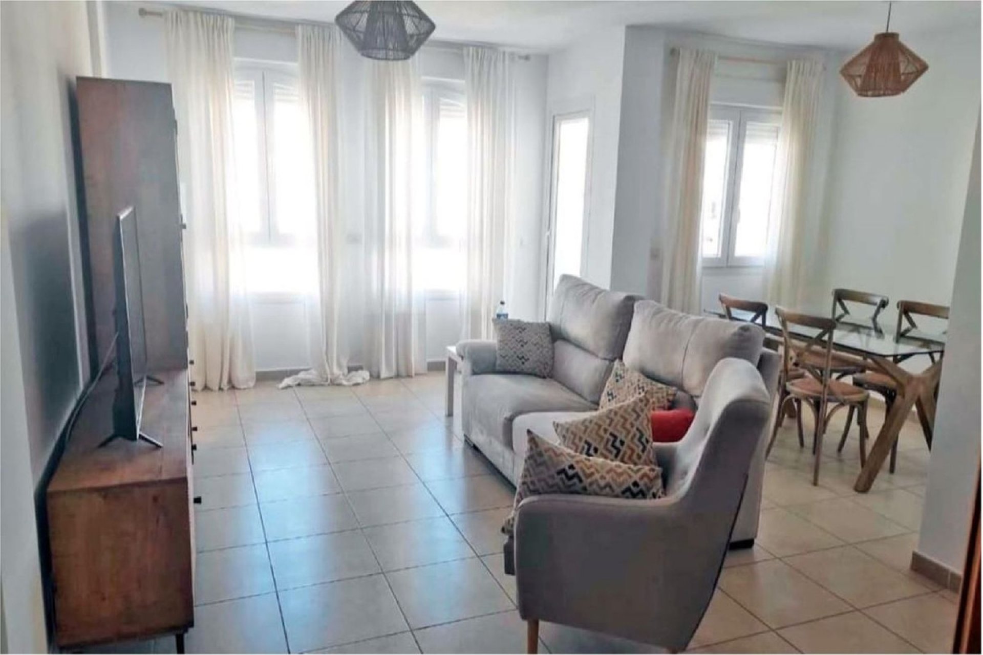 Resale - Apartment - Middle Floor Apartment - Marbella - Nueva Andalucia