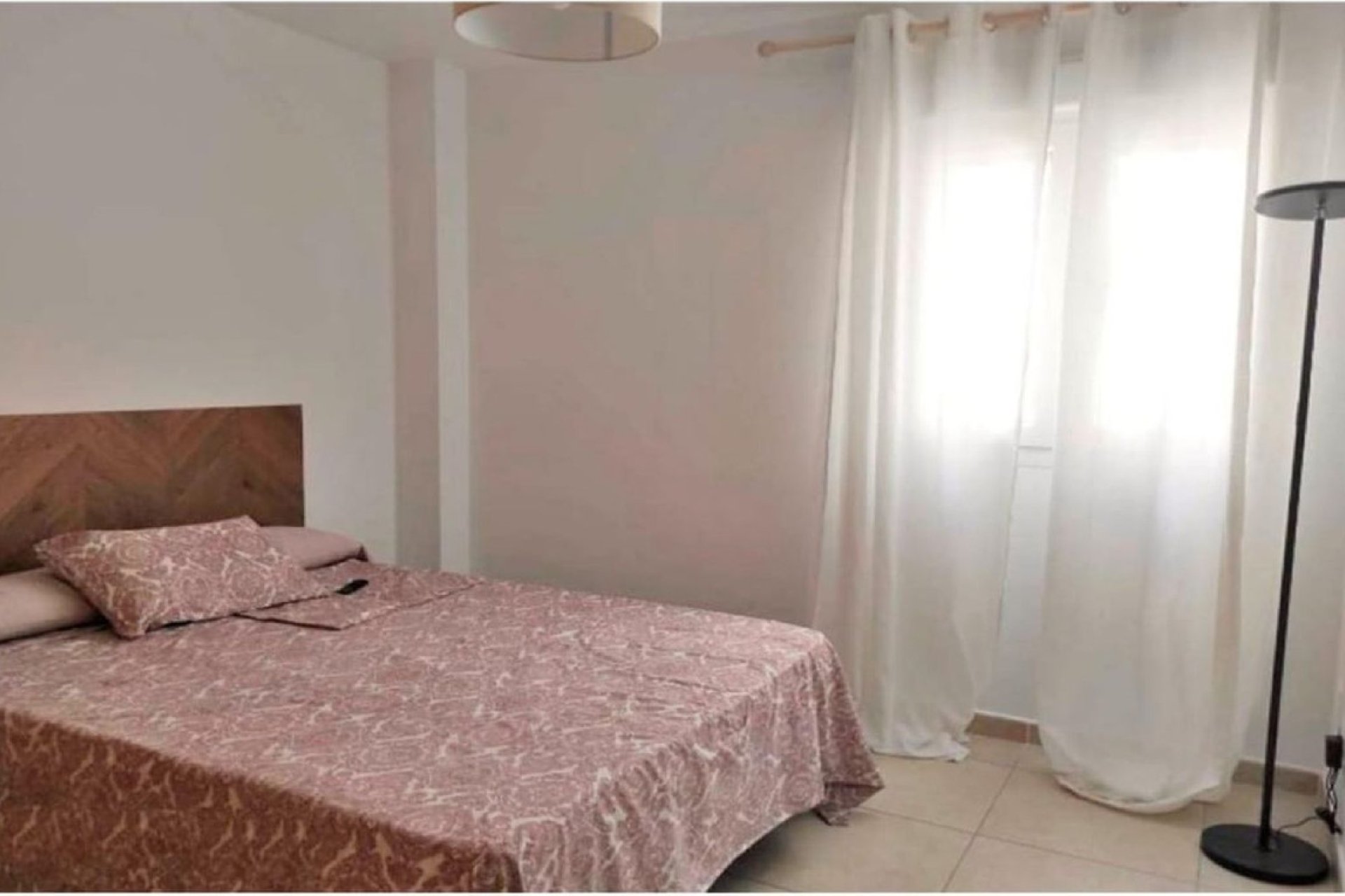 Resale - Apartment - Middle Floor Apartment - Marbella - Nueva Andalucia