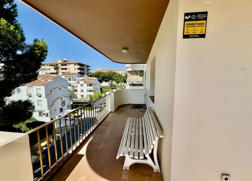 Resale - Apartment - Middle Floor Apartment - Marbella - Nueva Andalucia