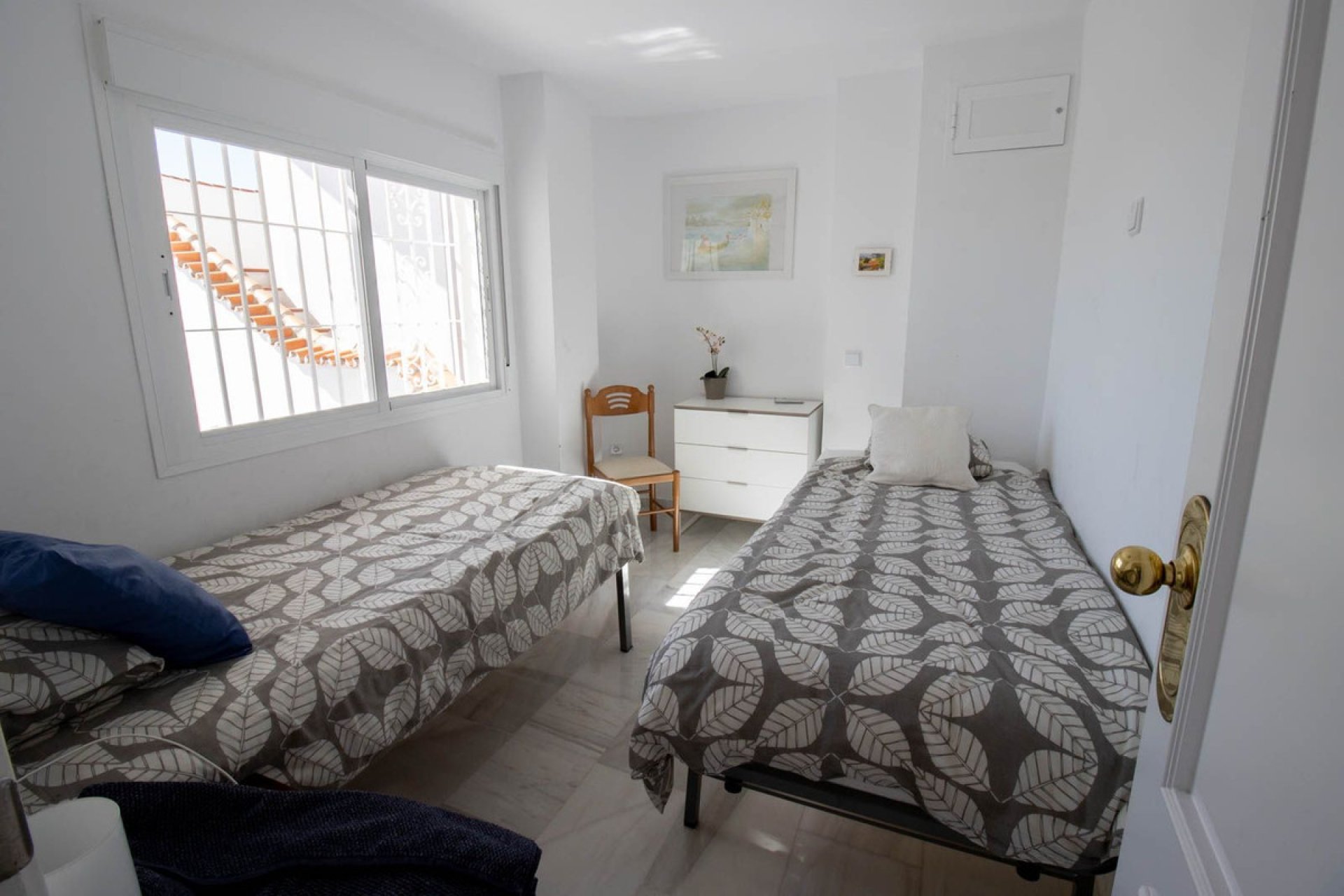 Resale - Apartment - Middle Floor Apartment - Marbella - Nueva Andalucia