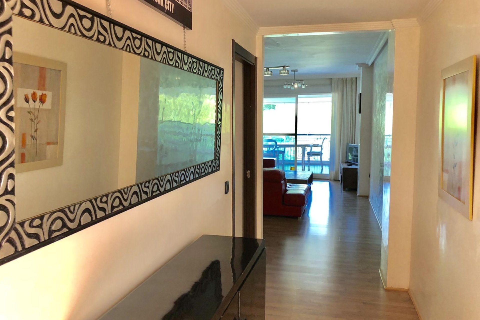 Resale - Apartment - Middle Floor Apartment - Marbella - Nueva Andalucia