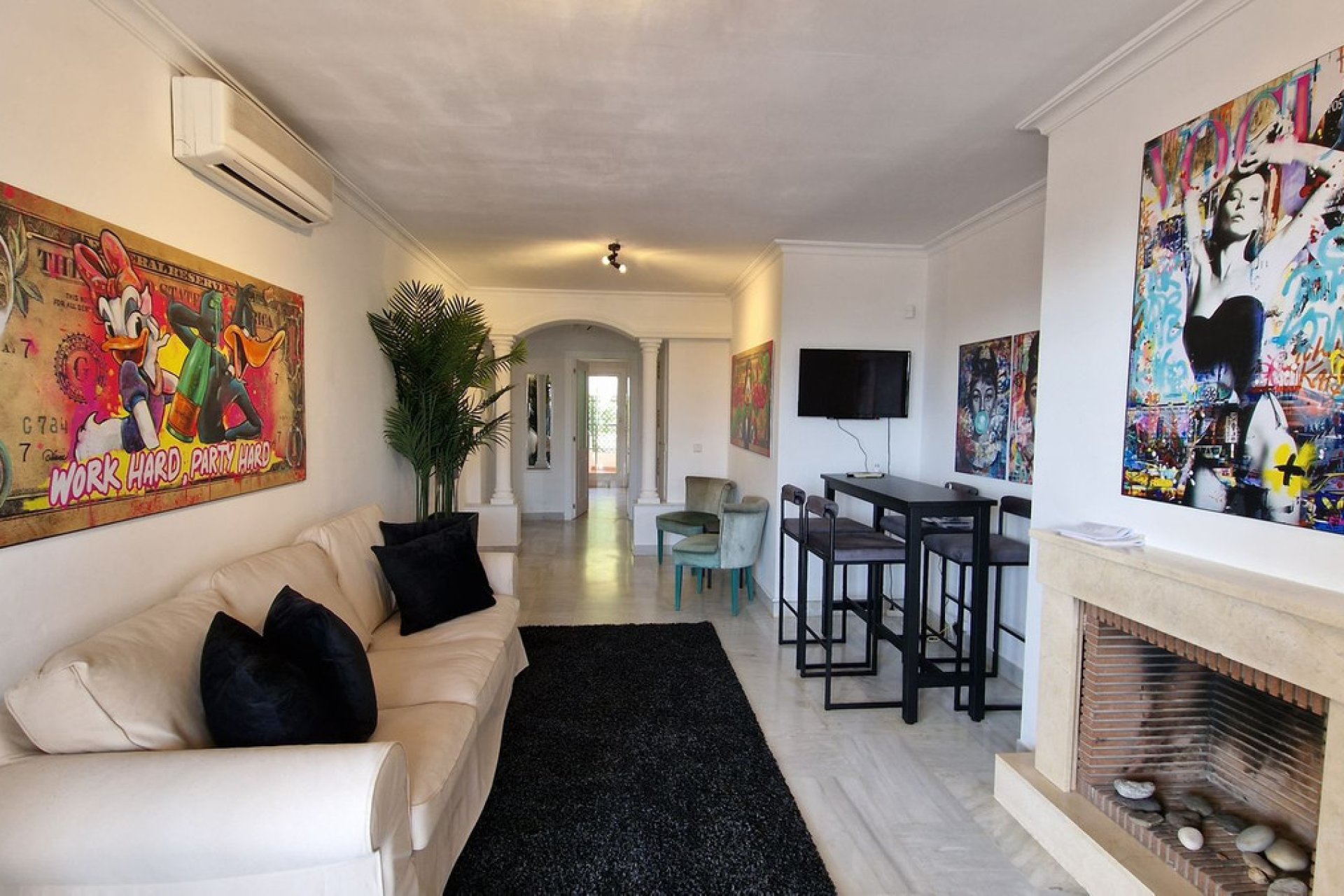 Resale - Apartment - Middle Floor Apartment - Marbella - Nueva Andalucia