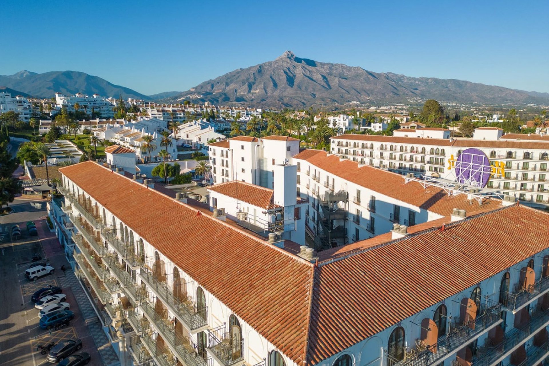 Resale - Apartment - Middle Floor Apartment - Marbella - Nueva Andalucia