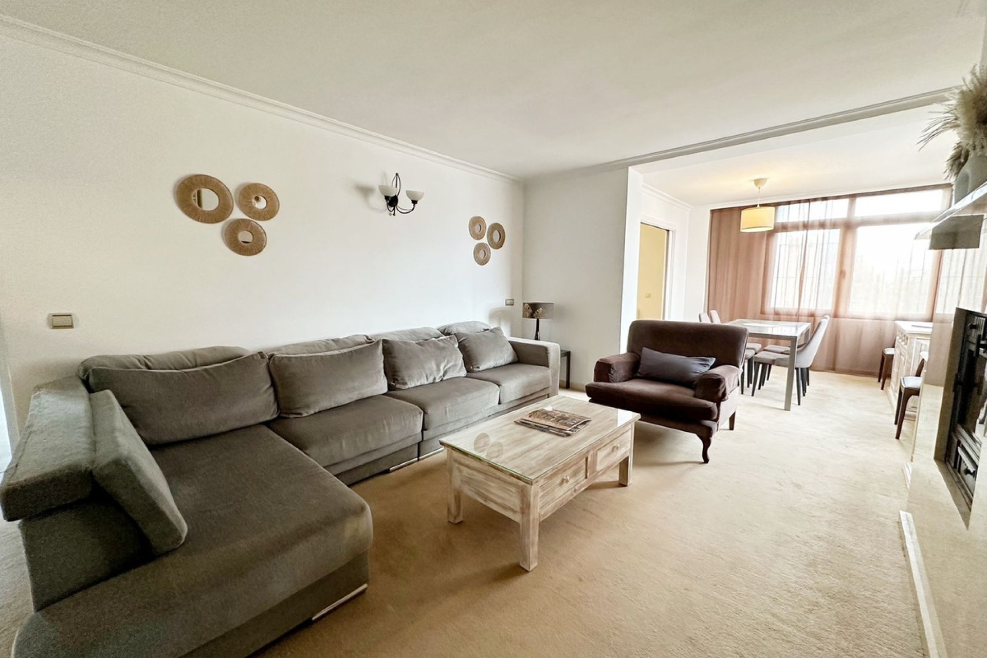 Resale - Apartment - Middle Floor Apartment - Marbella - Nueva Andalucia