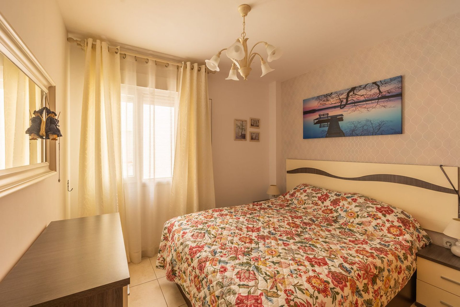 Resale - Apartment - Middle Floor Apartment - Marbella - Nueva Andalucia