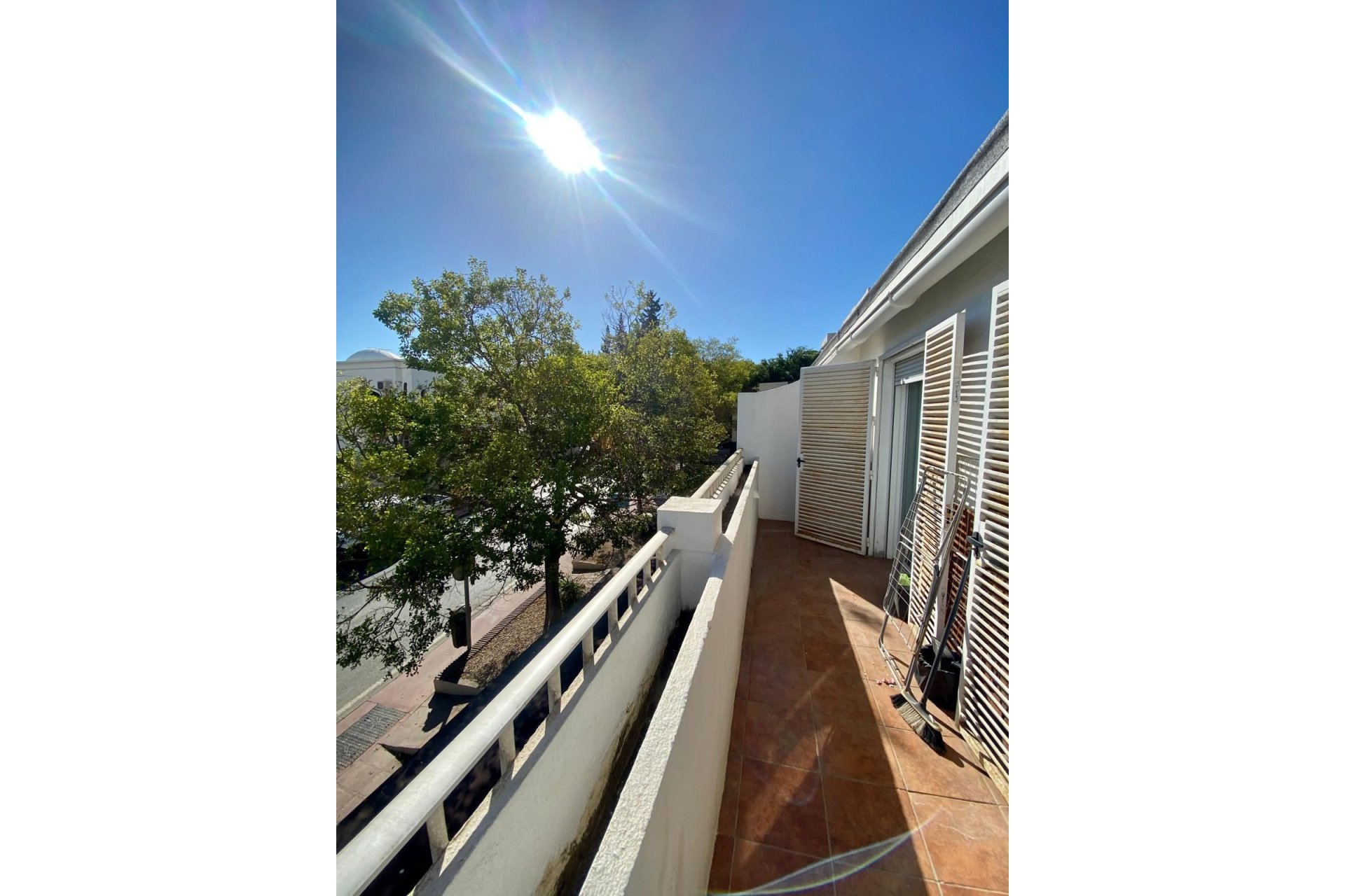 Resale - Apartment - Middle Floor Apartment - Marbella - Nueva Andalucia