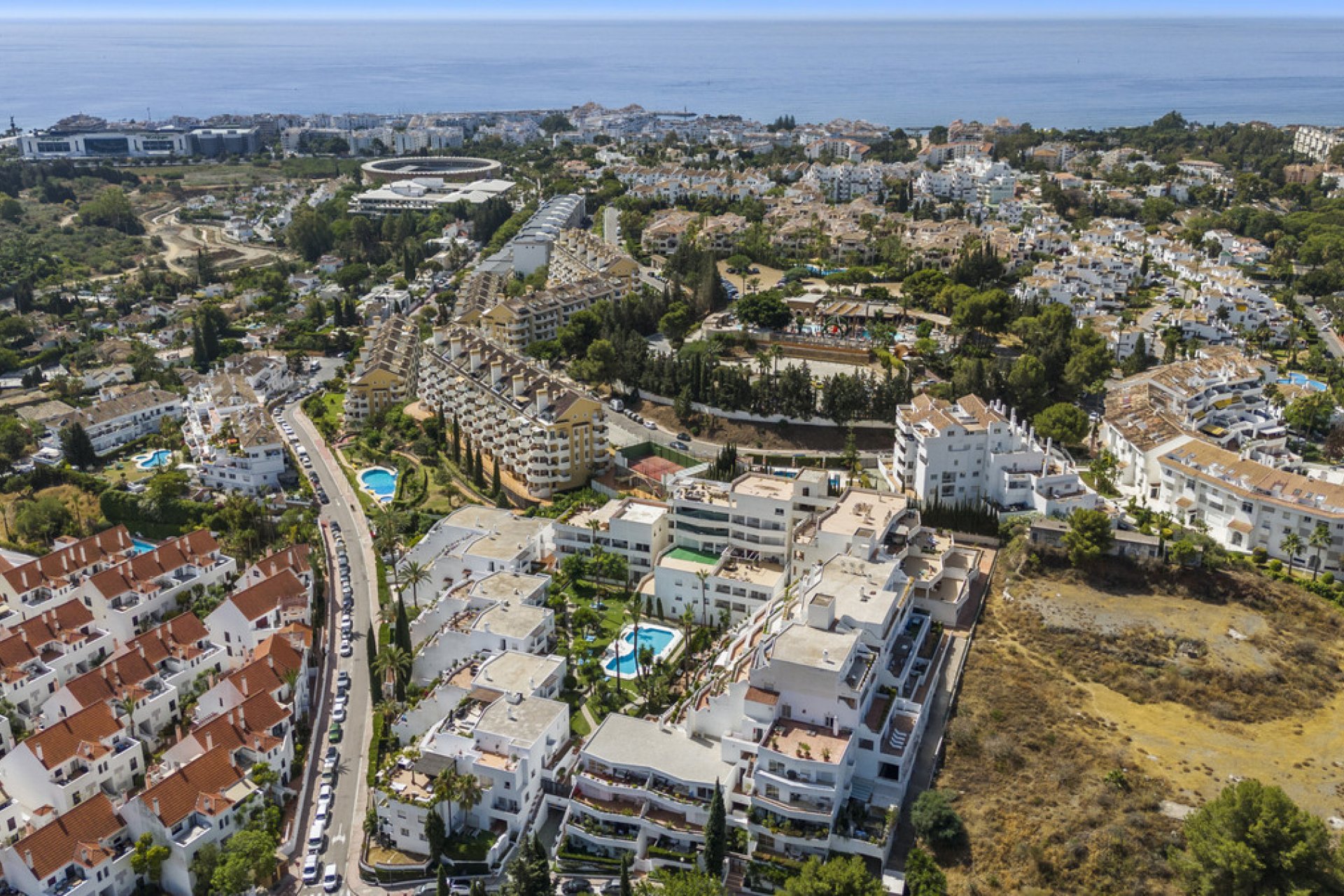 Resale - Apartment - Middle Floor Apartment - Marbella - Nueva Andalucia