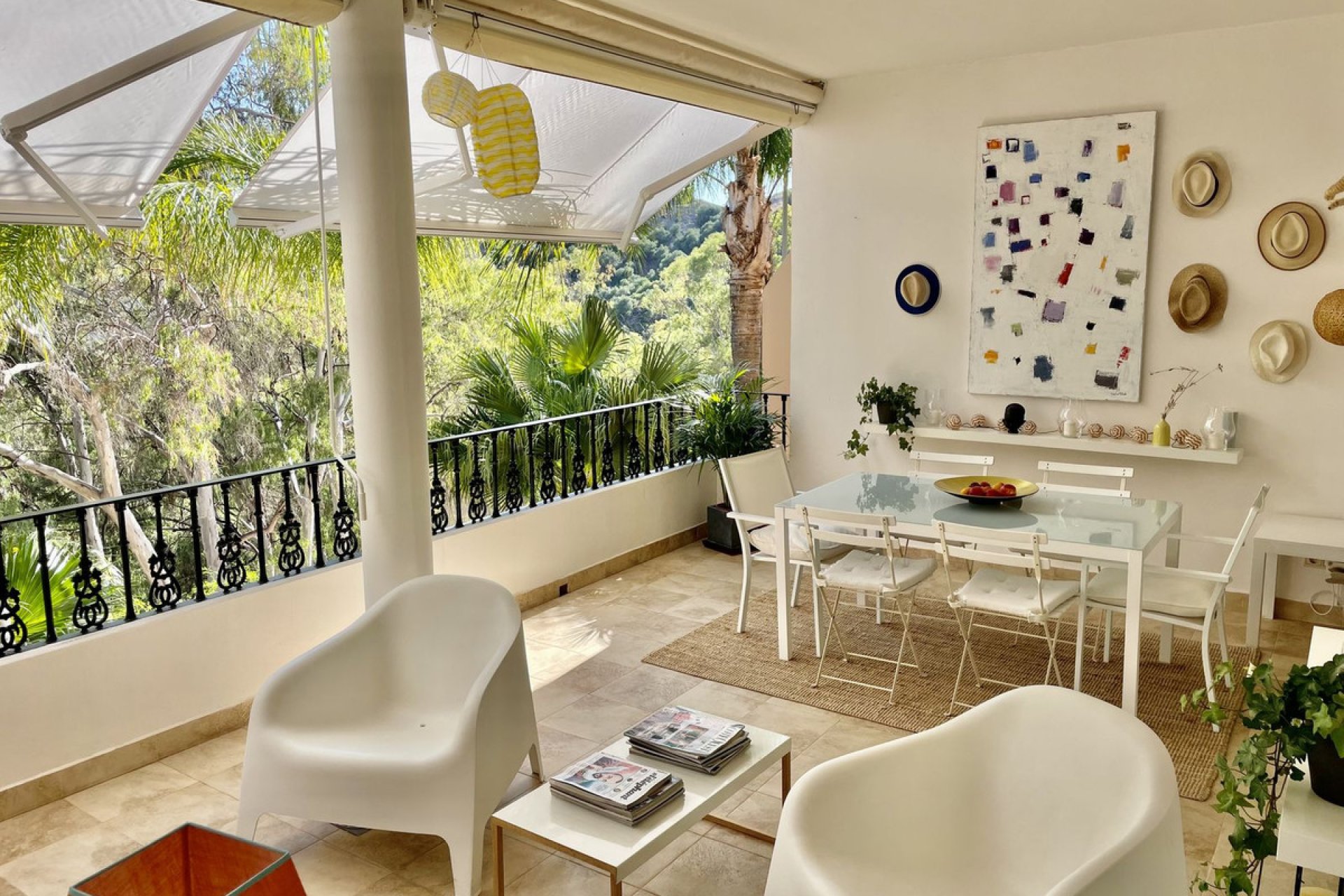 Resale - Apartment - Middle Floor Apartment - Marbella - Nueva Andalucia