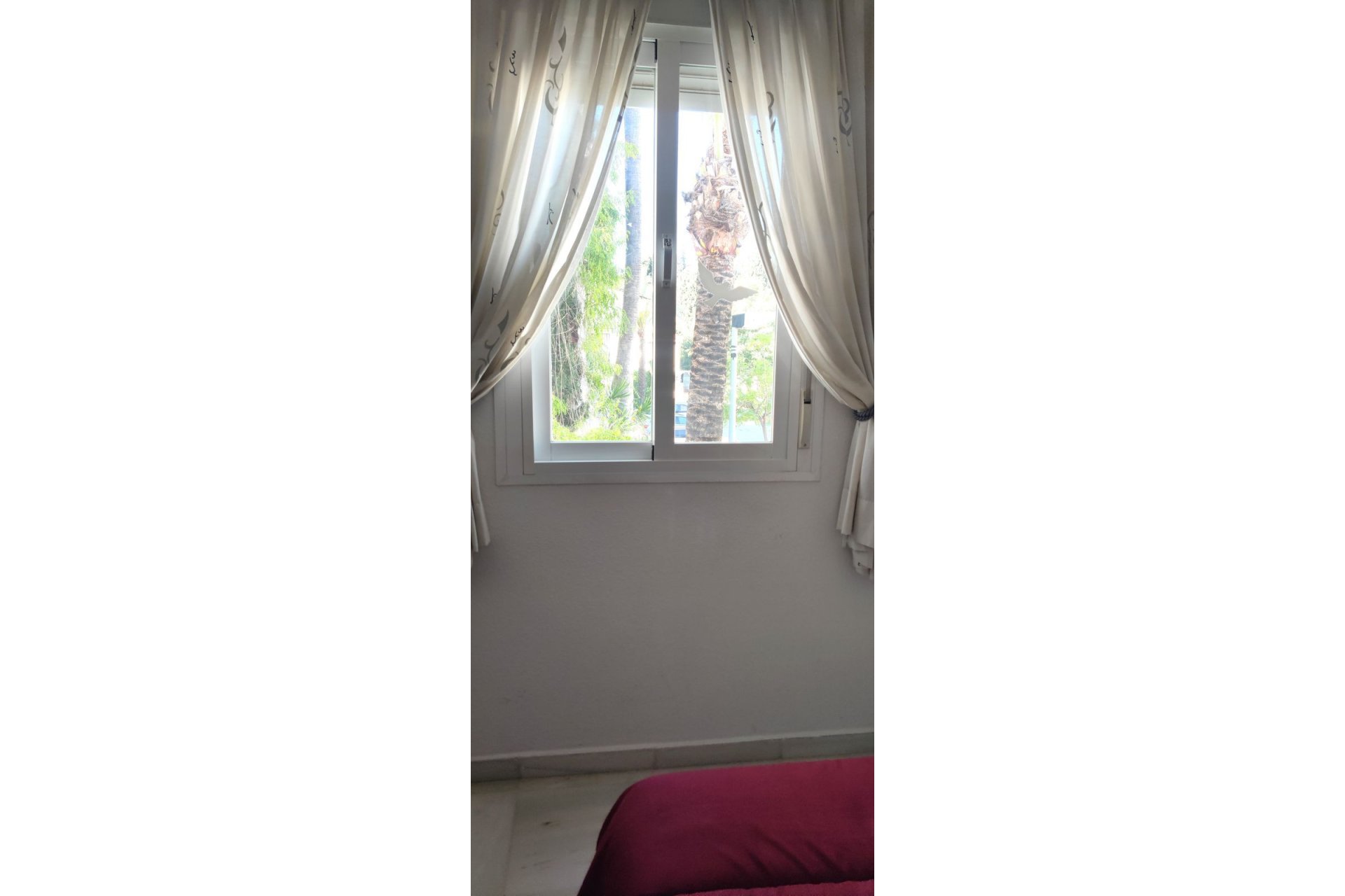 Resale - Apartment - Middle Floor Apartment - Marbella - Nueva Andalucia