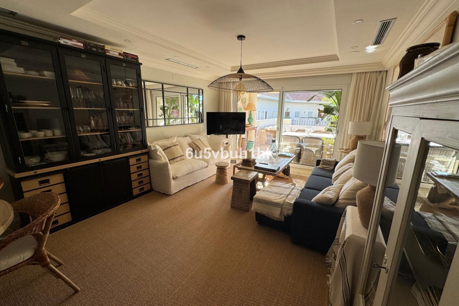 Resale - Apartment - Middle Floor Apartment - Marbella - Nueva Andalucia