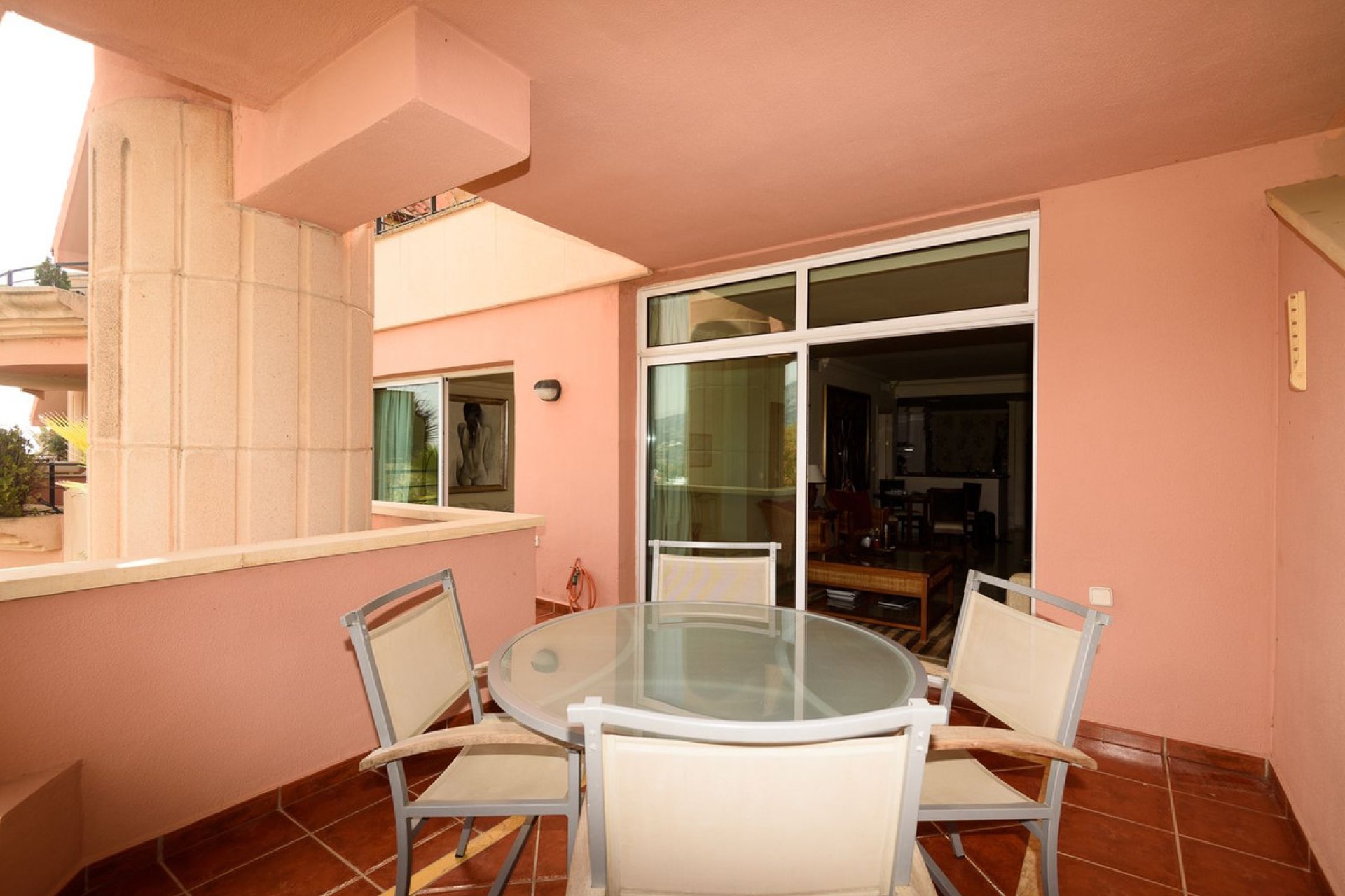 Resale - Apartment - Middle Floor Apartment - Marbella - Nueva Andalucia