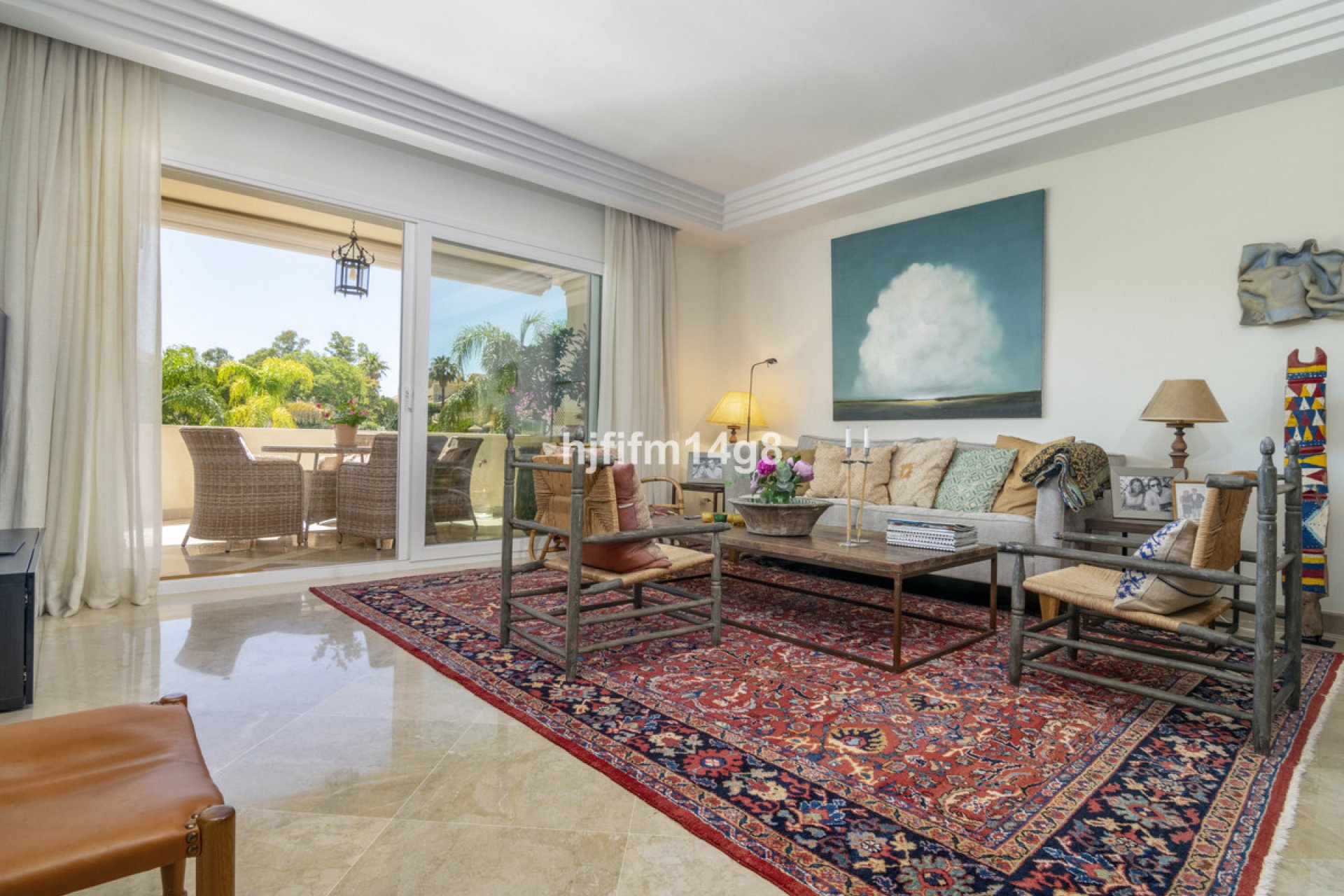 Resale - Apartment - Middle Floor Apartment - Marbella - Nueva Andalucia