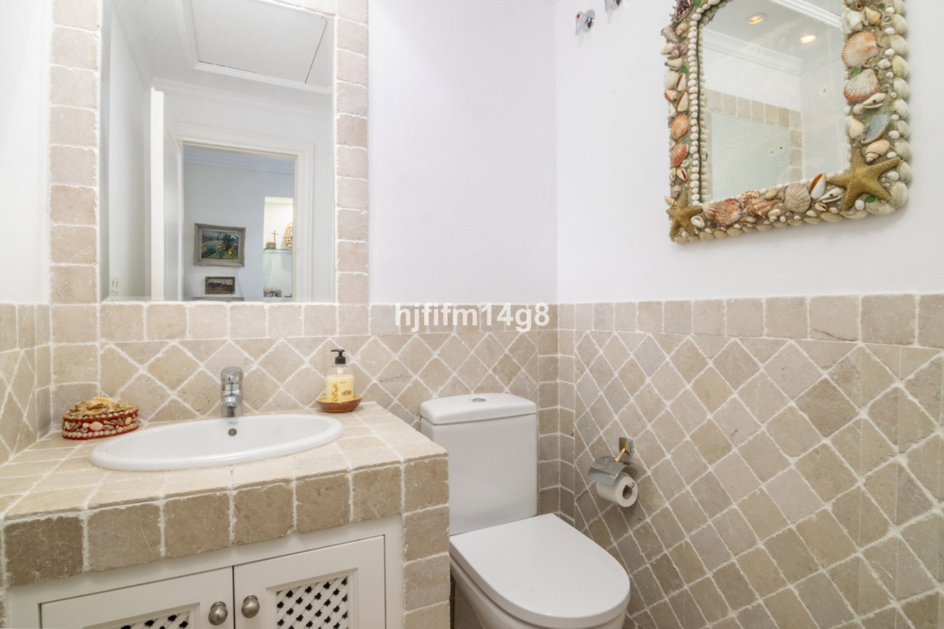 Resale - Apartment - Middle Floor Apartment - Marbella - Nueva Andalucia