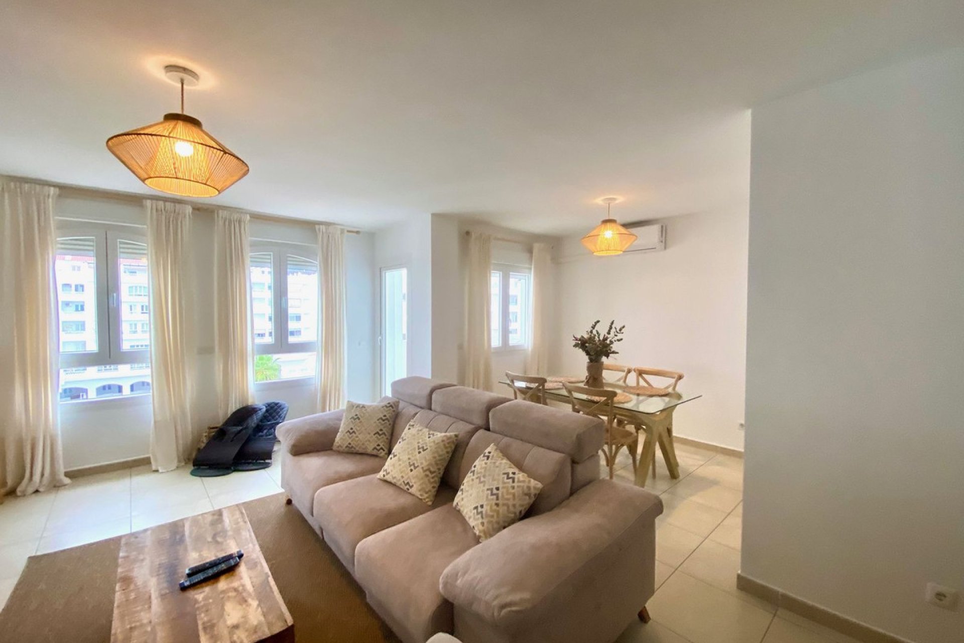 Resale - Apartment - Middle Floor Apartment - Marbella - Nueva Andalucia