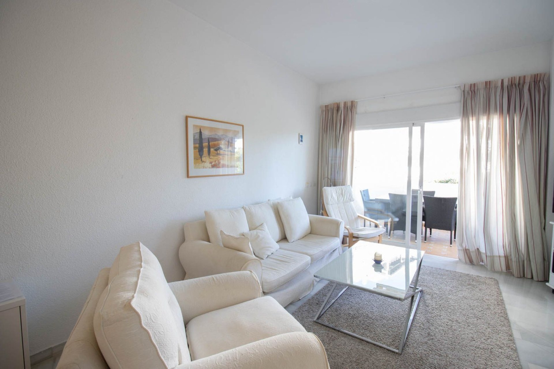 Resale - Apartment - Middle Floor Apartment - Marbella - Nueva Andalucia