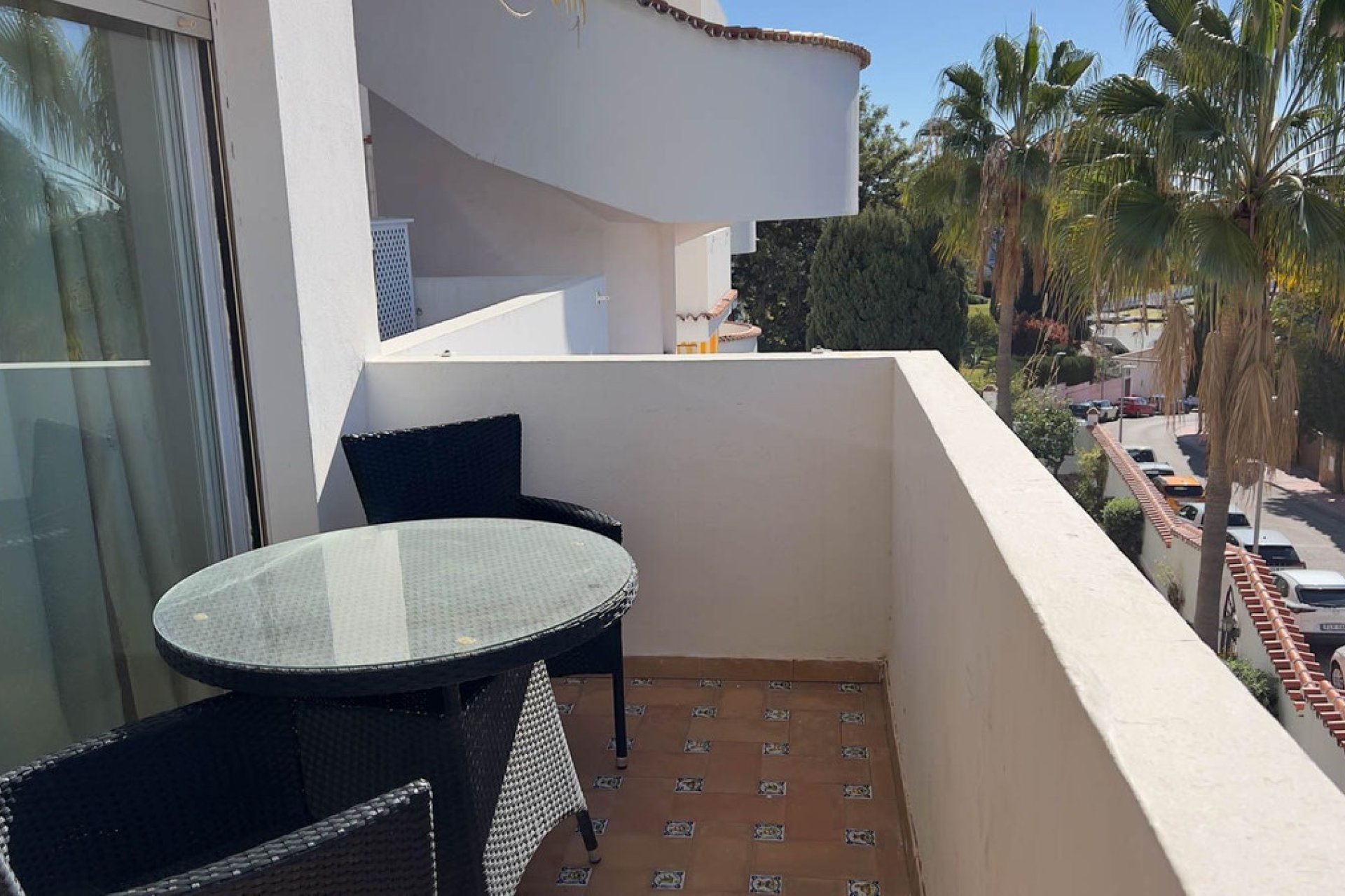 Resale - Apartment - Middle Floor Apartment - Marbella - Nueva Andalucia