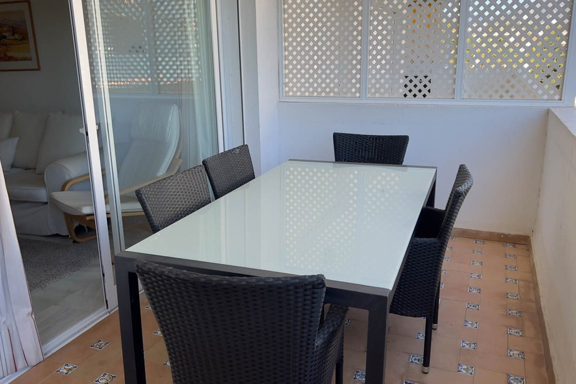 Resale - Apartment - Middle Floor Apartment - Marbella - Nueva Andalucia