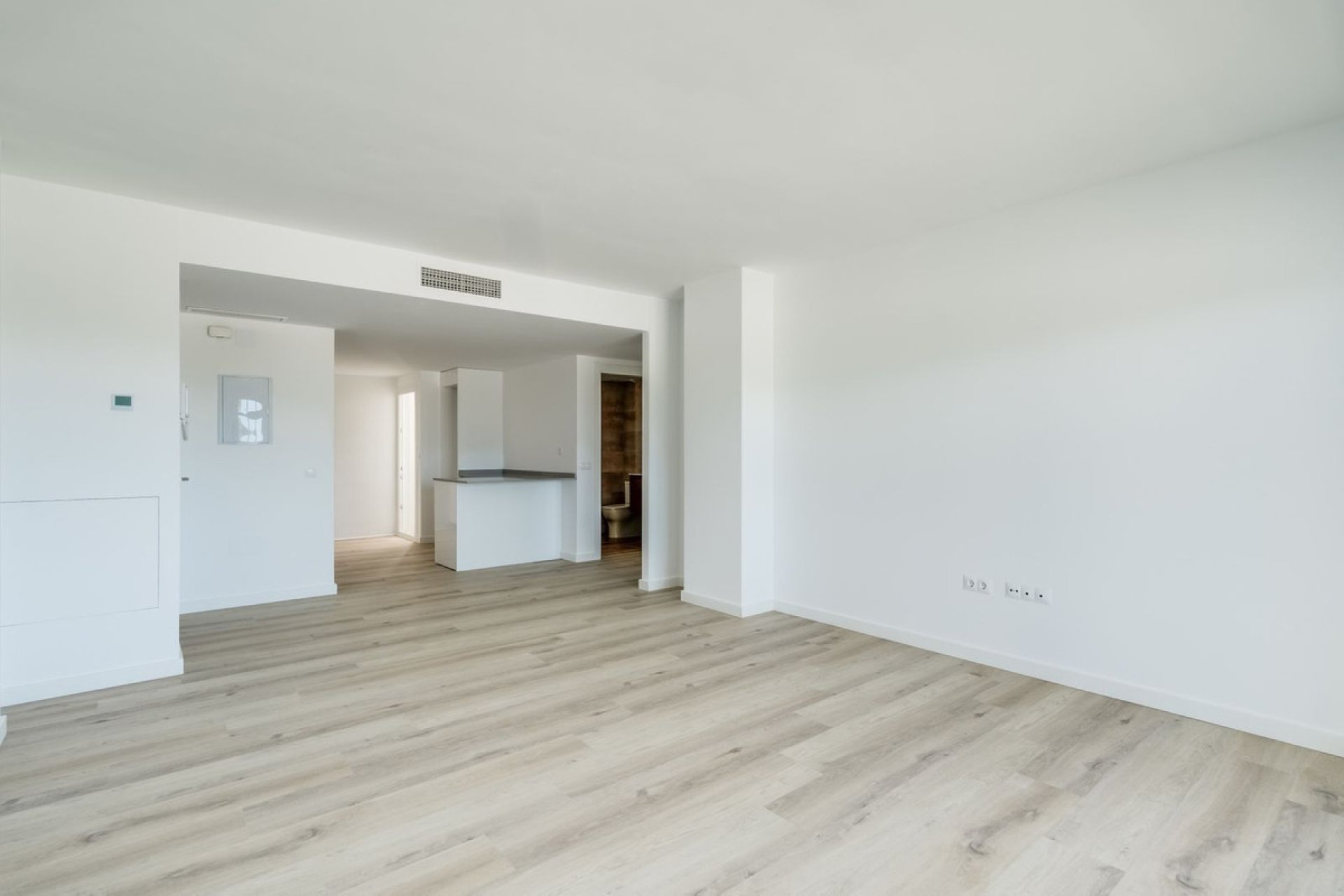 Resale - Apartment - Middle Floor Apartment - Marbella - Nueva Andalucia