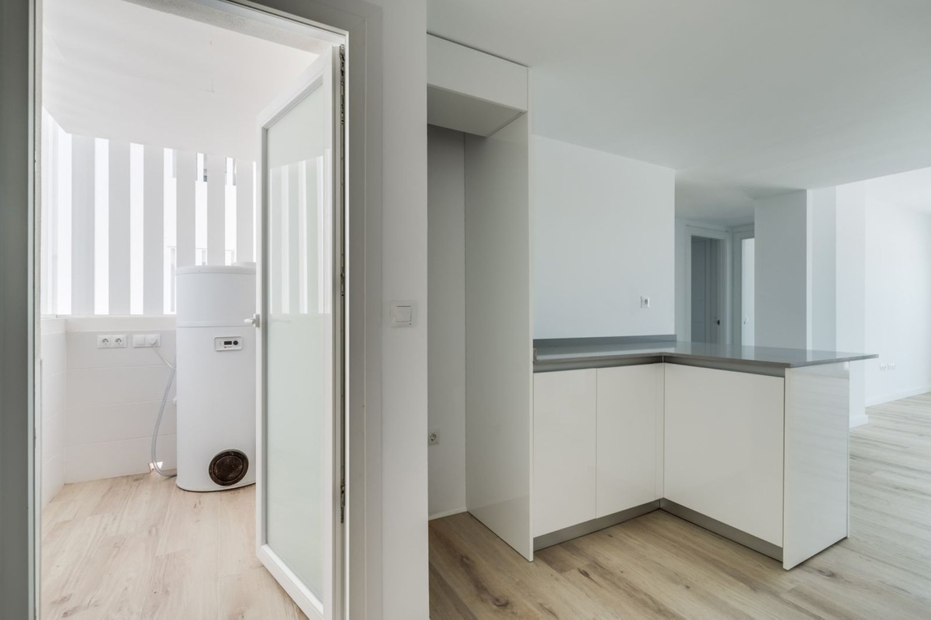 Resale - Apartment - Middle Floor Apartment - Marbella - Nueva Andalucia