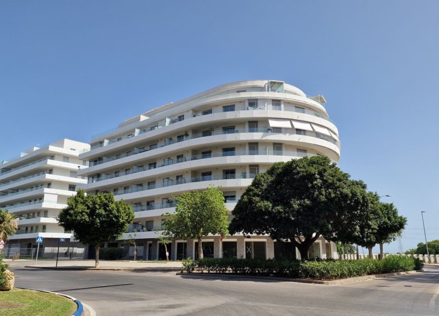 Resale - Apartment - Middle Floor Apartment - Marbella - Nueva Andalucia