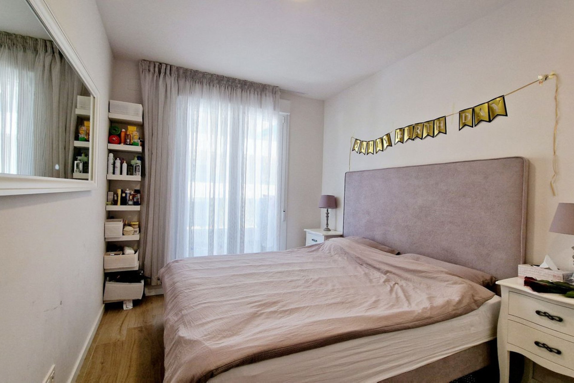 Resale - Apartment - Middle Floor Apartment - Marbella - Nueva Andalucia