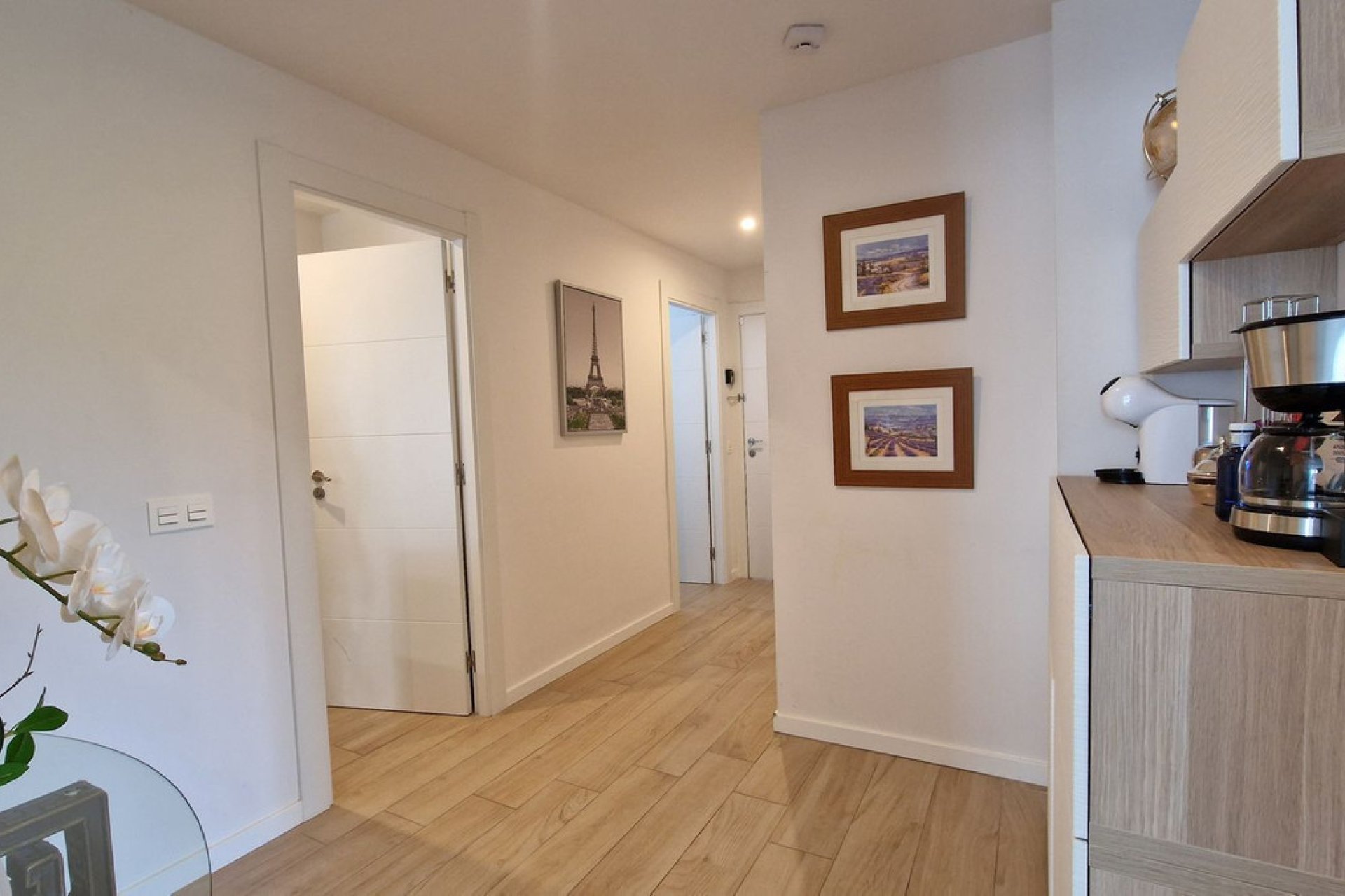 Resale - Apartment - Middle Floor Apartment - Marbella - Nueva Andalucia