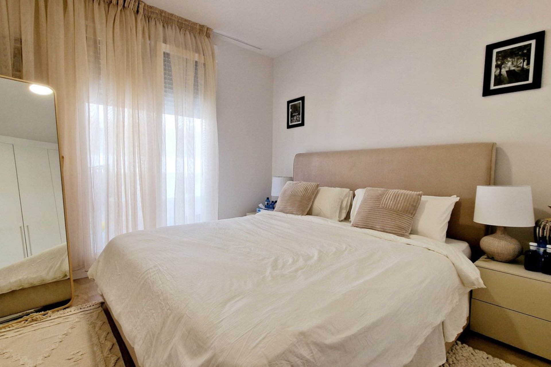 Resale - Apartment - Middle Floor Apartment - Marbella - Nueva Andalucia