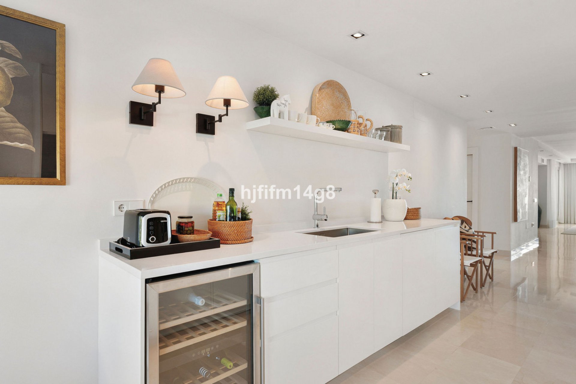 Resale - Apartment - Middle Floor Apartment - Marbella - Nueva Andalucia