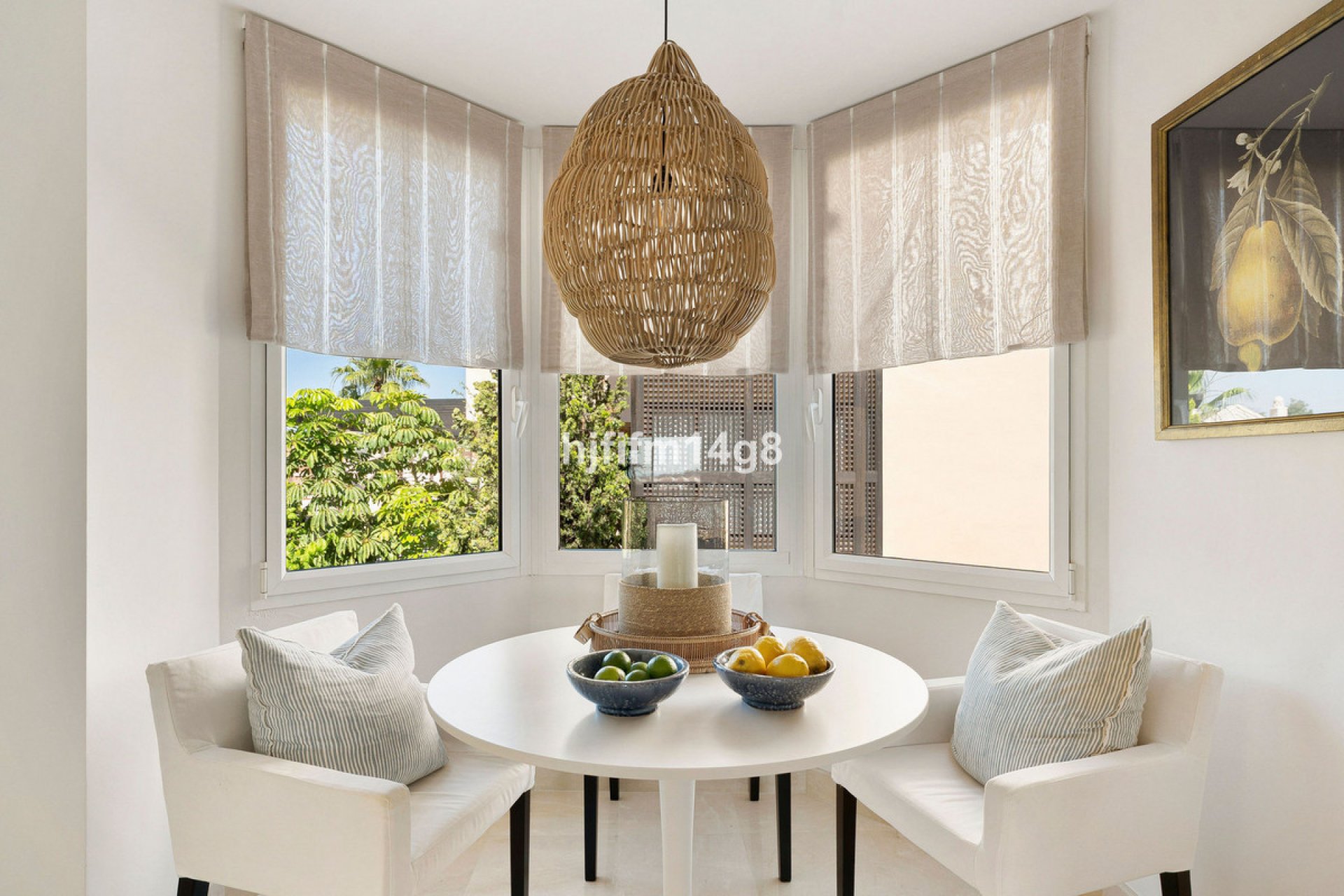 Resale - Apartment - Middle Floor Apartment - Marbella - Nueva Andalucia