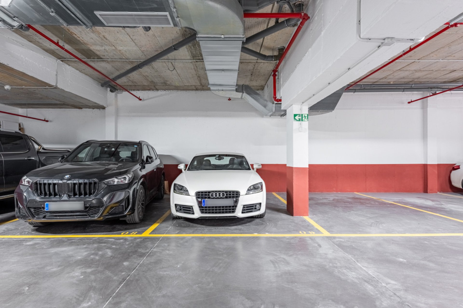 Resale - Apartment - Middle Floor Apartment - Marbella - Nueva Andalucia