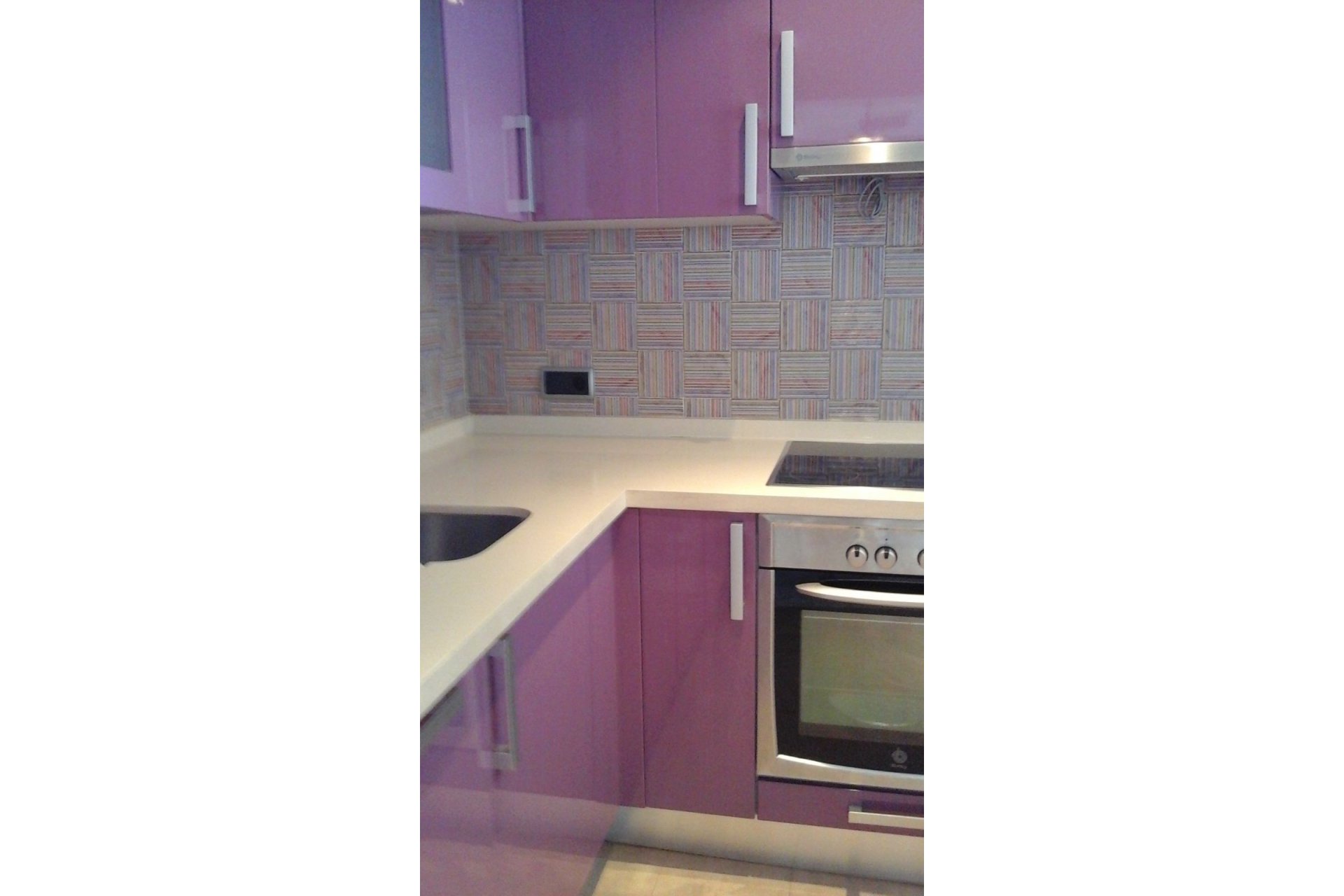 Resale - Apartment - Middle Floor Apartment - Marbella - Puerto Banús