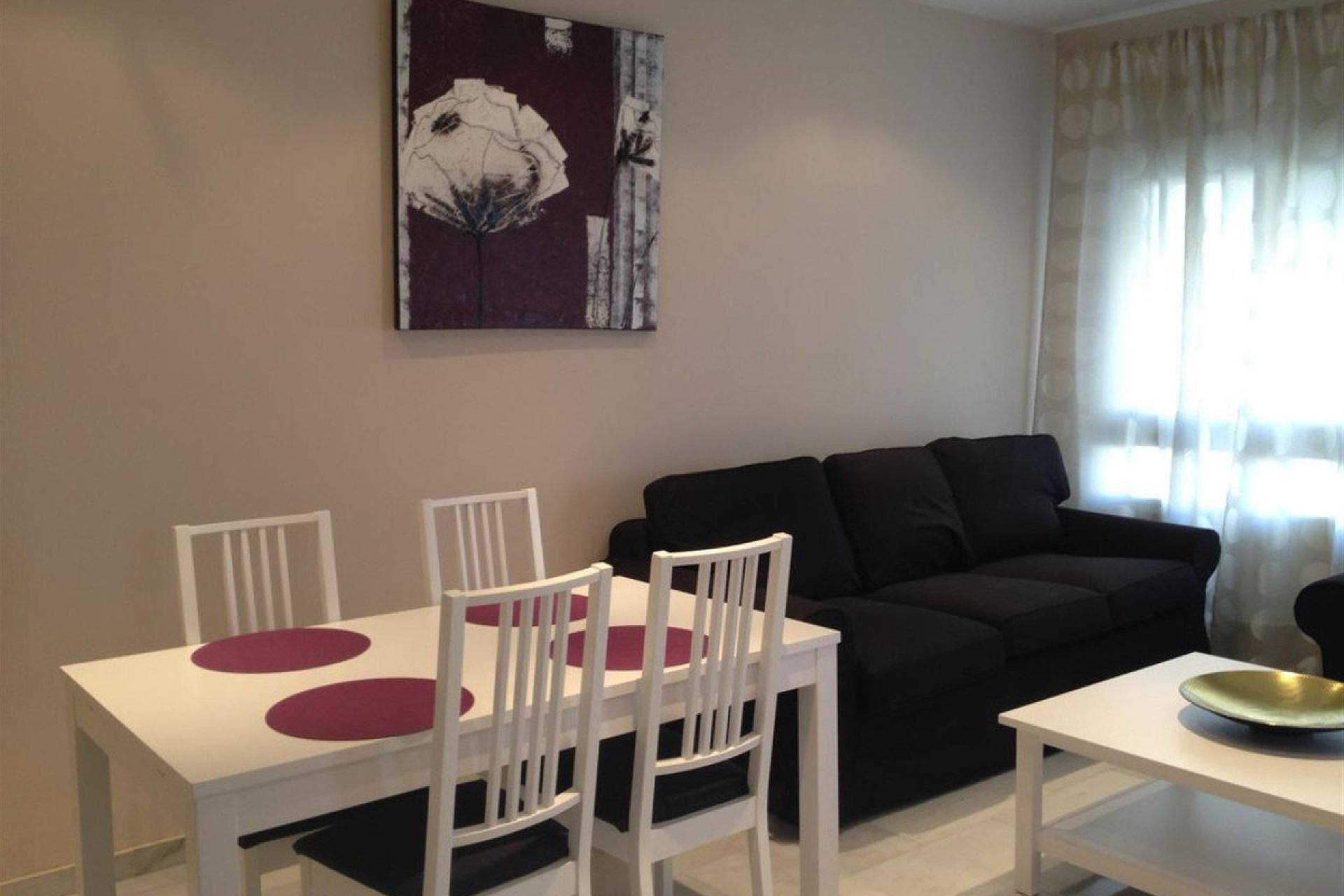 Resale - Apartment - Middle Floor Apartment - Marbella - Puerto Banús