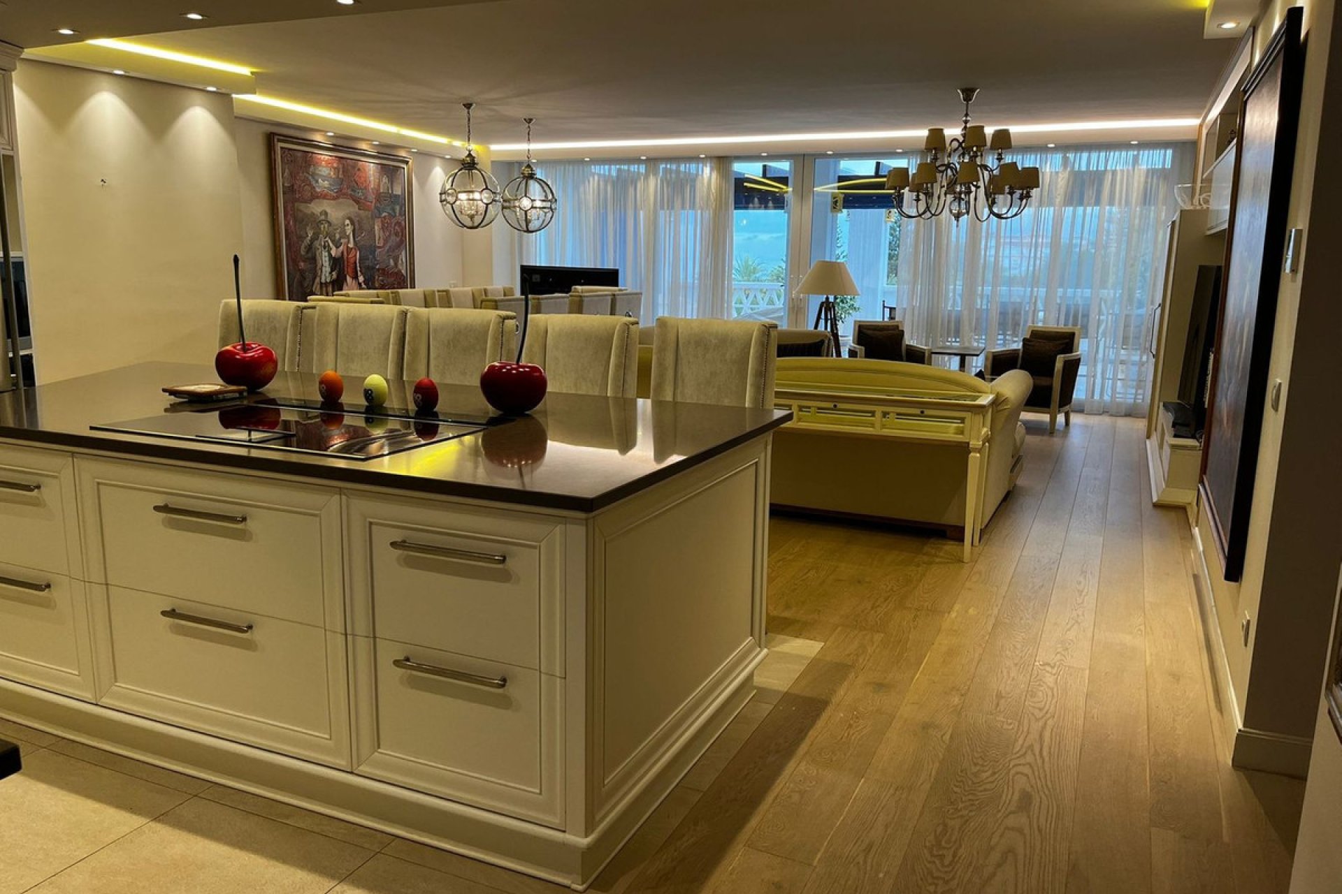 Resale - Apartment - Middle Floor Apartment - Marbella - Puerto Banús