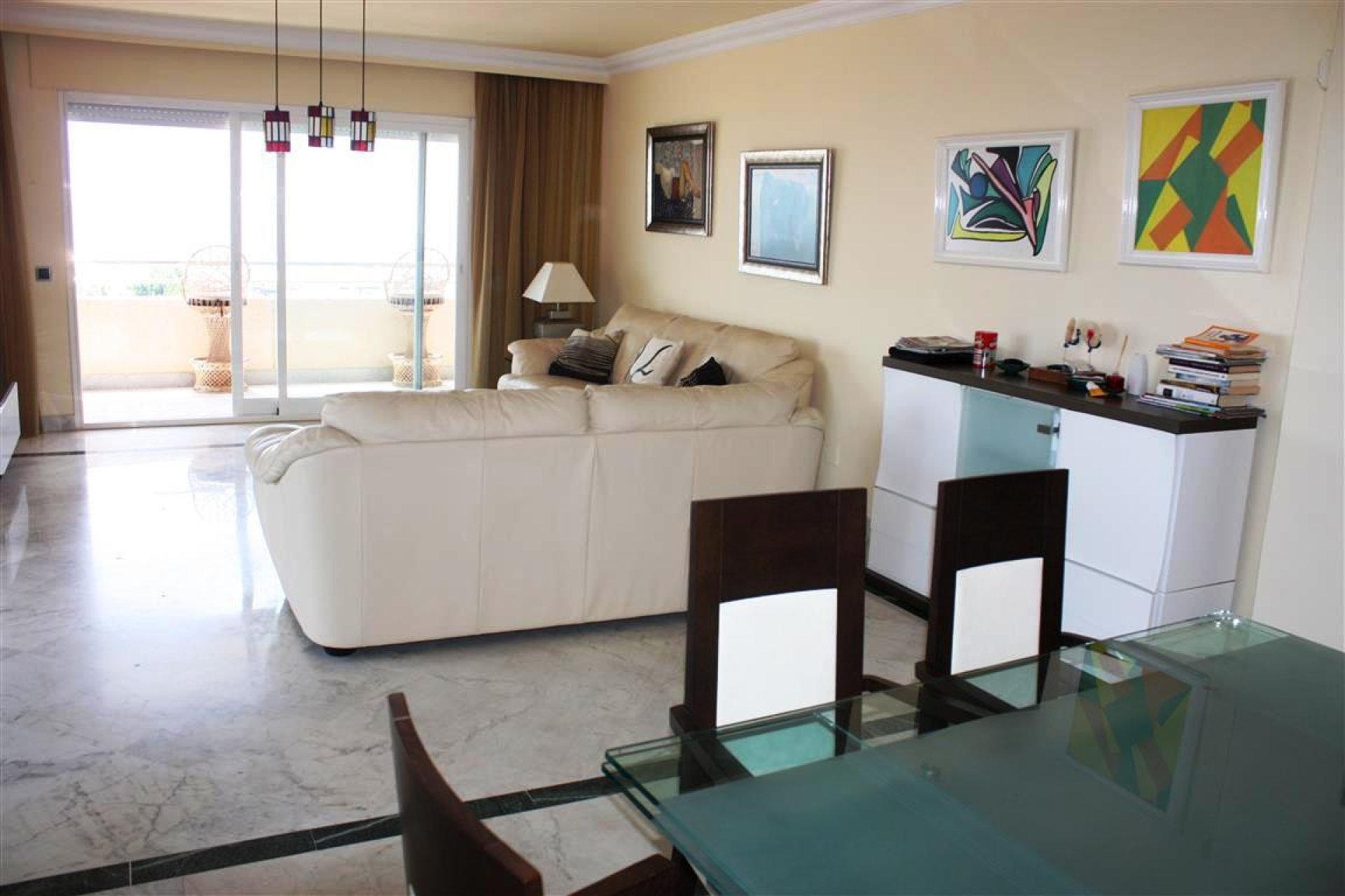 Resale - Apartment - Middle Floor Apartment - Marbella - Puerto Banús