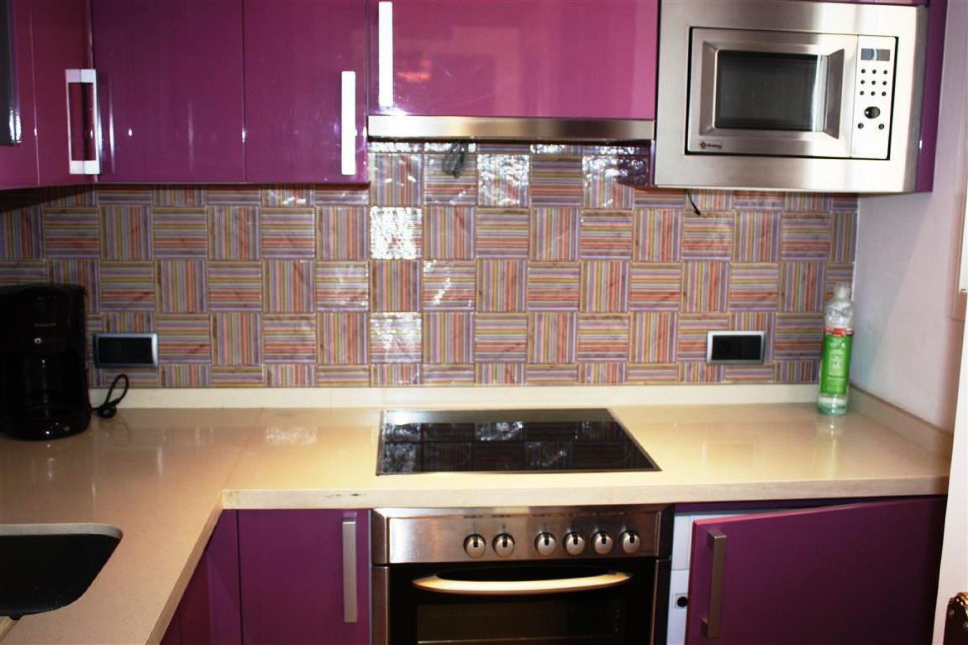 Resale - Apartment - Middle Floor Apartment - Marbella - Puerto Banús