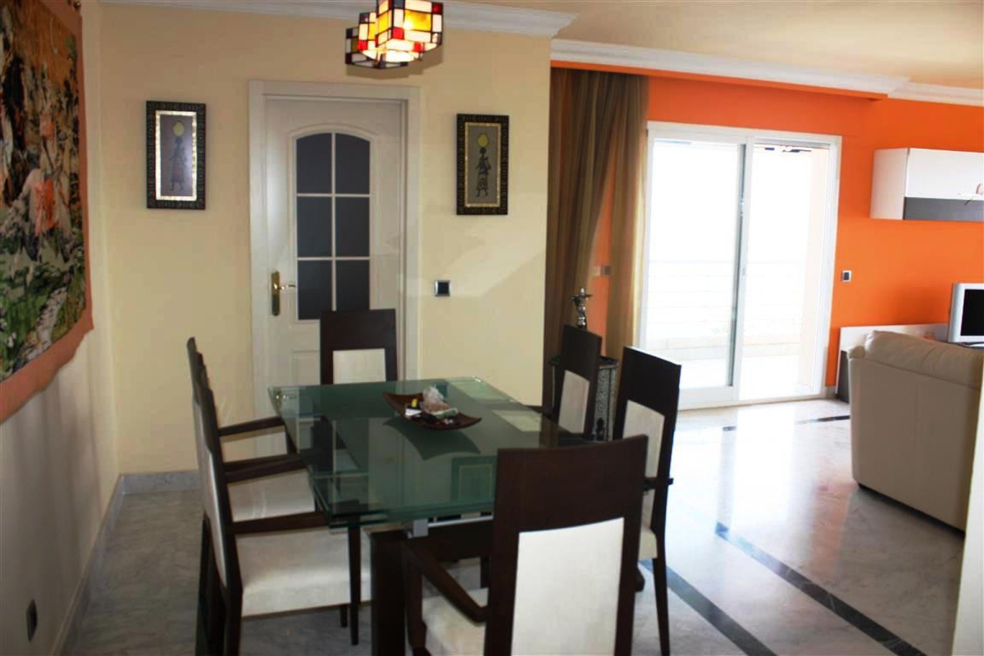 Resale - Apartment - Middle Floor Apartment - Marbella - Puerto Banús