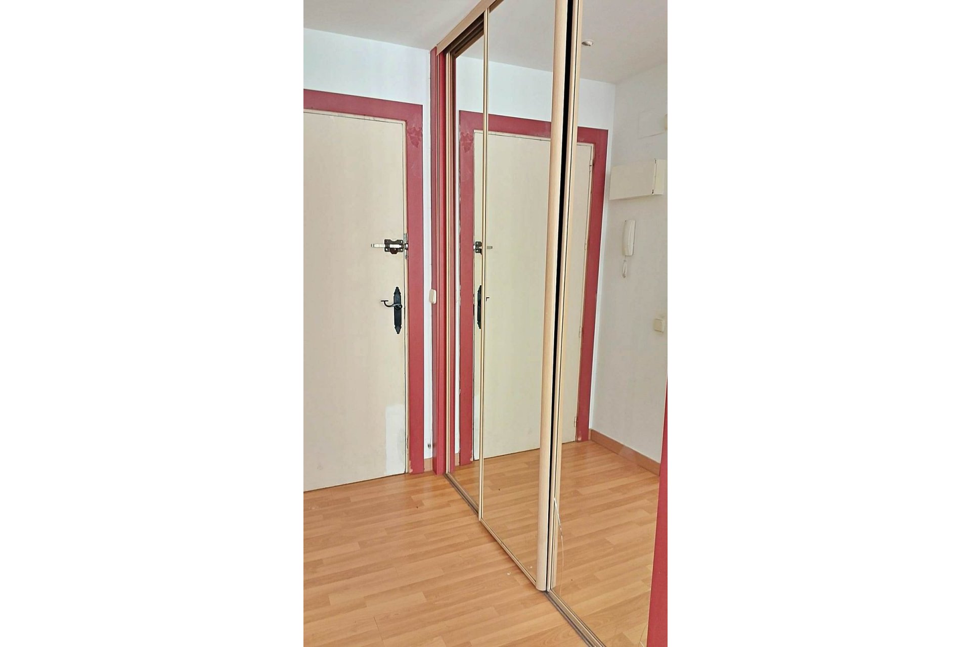 Resale - Apartment - Middle Floor Apartment - Marbella - Puerto Banús