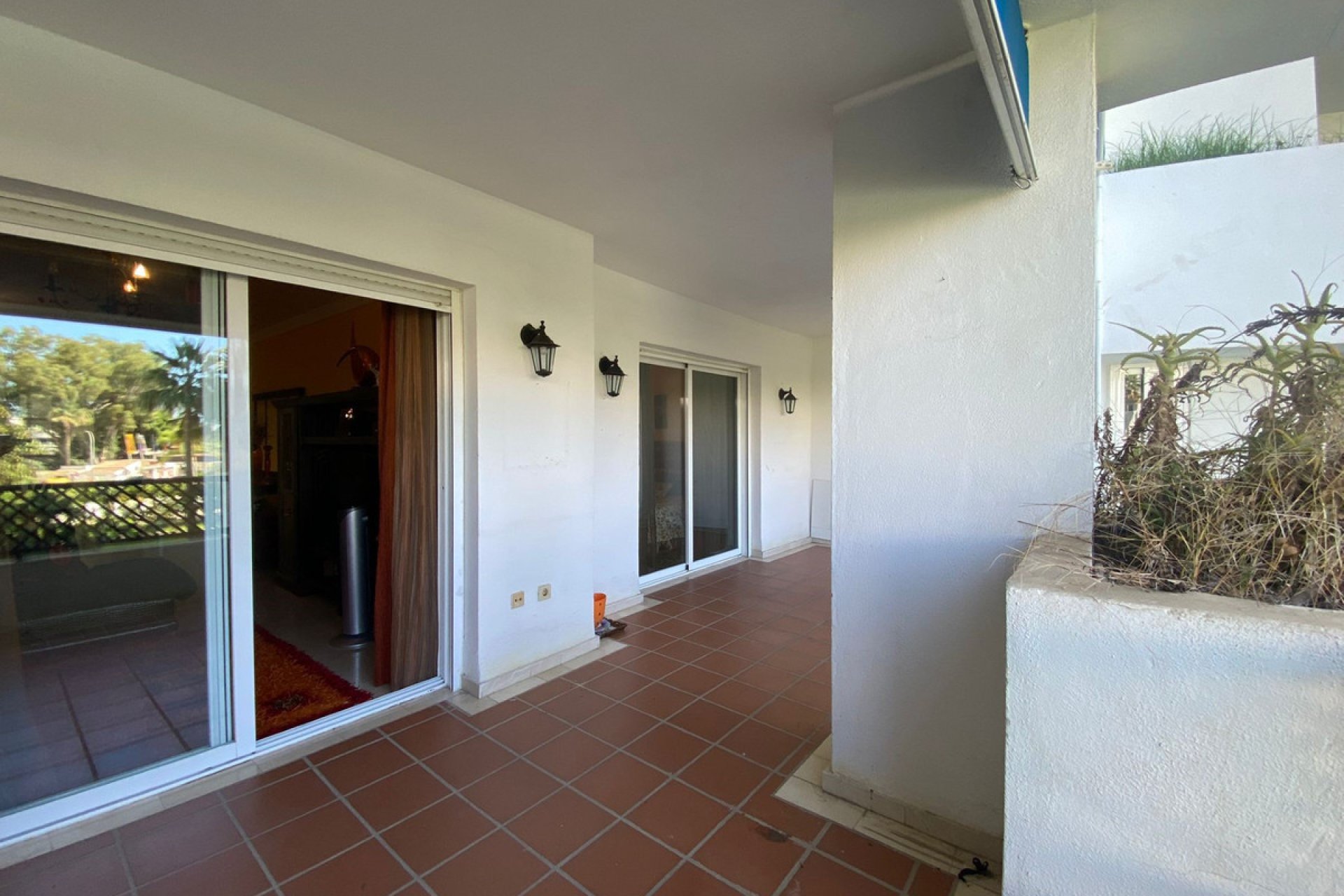 Resale - Apartment - Middle Floor Apartment - Marbella - Puerto Banús