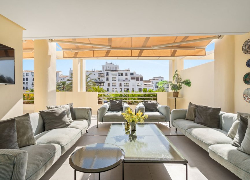 Resale - Apartment - Middle Floor Apartment - Marbella - Puerto Banús