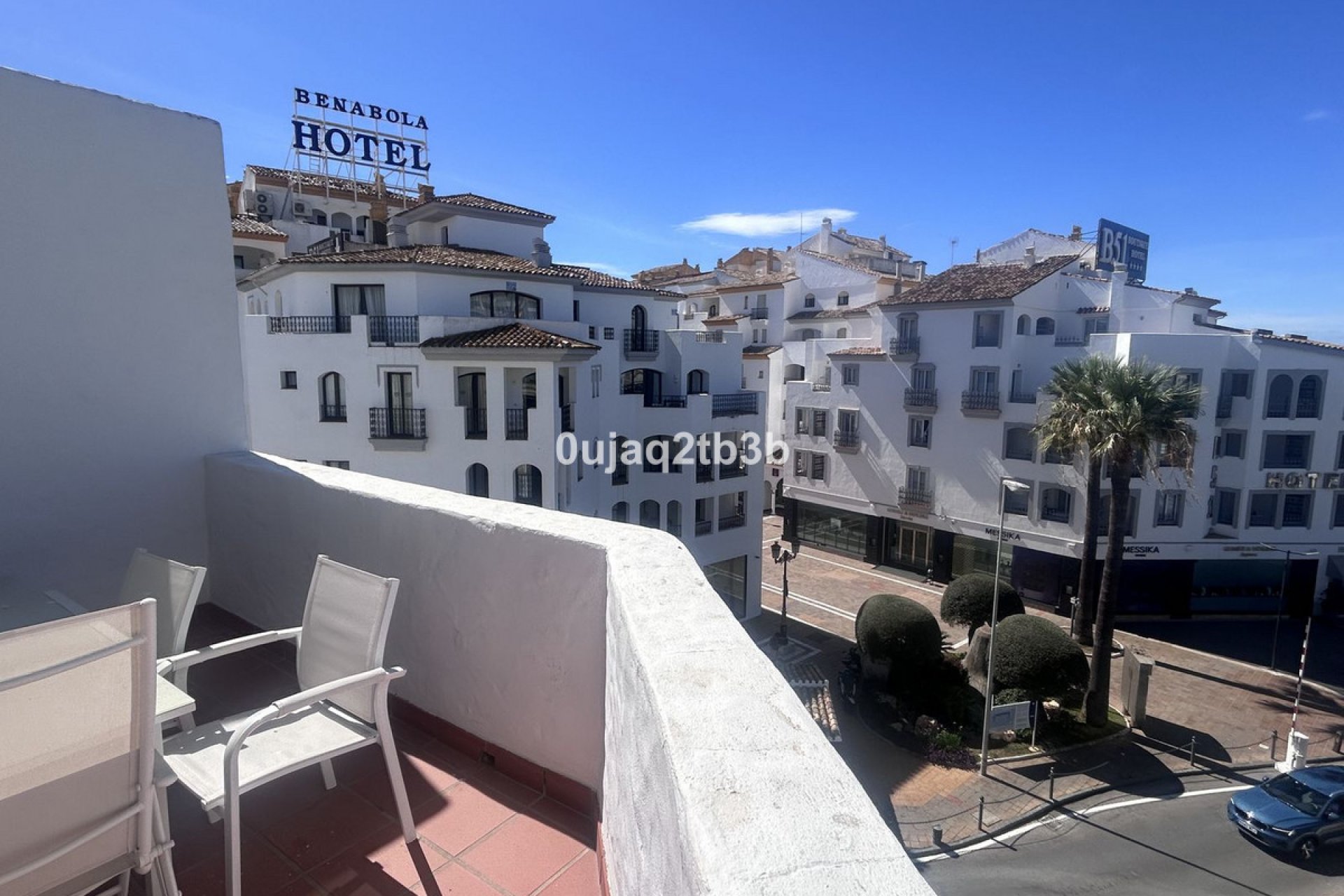 Resale - Apartment - Middle Floor Apartment - Marbella - Puerto Banús