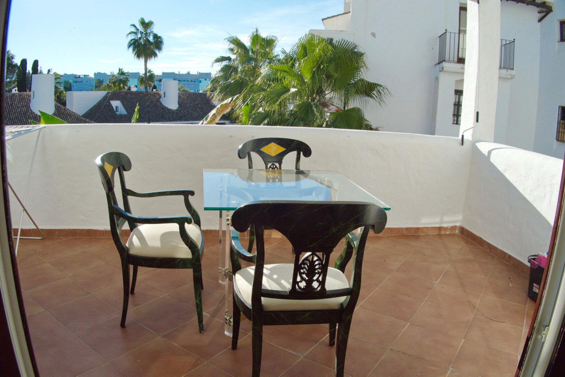 Resale - Apartment - Middle Floor Apartment - Marbella - Puerto Banús