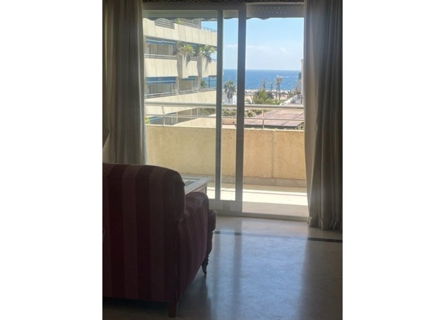 Resale - Apartment - Middle Floor Apartment - Marbella - Puerto Banús