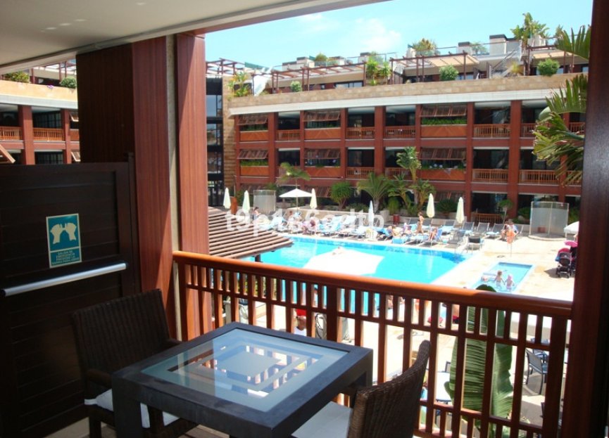 Resale - Apartment - Middle Floor Apartment - Marbella - Puerto Banús